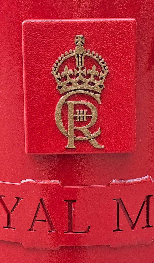 C III R royal cypher close-up on a postbox