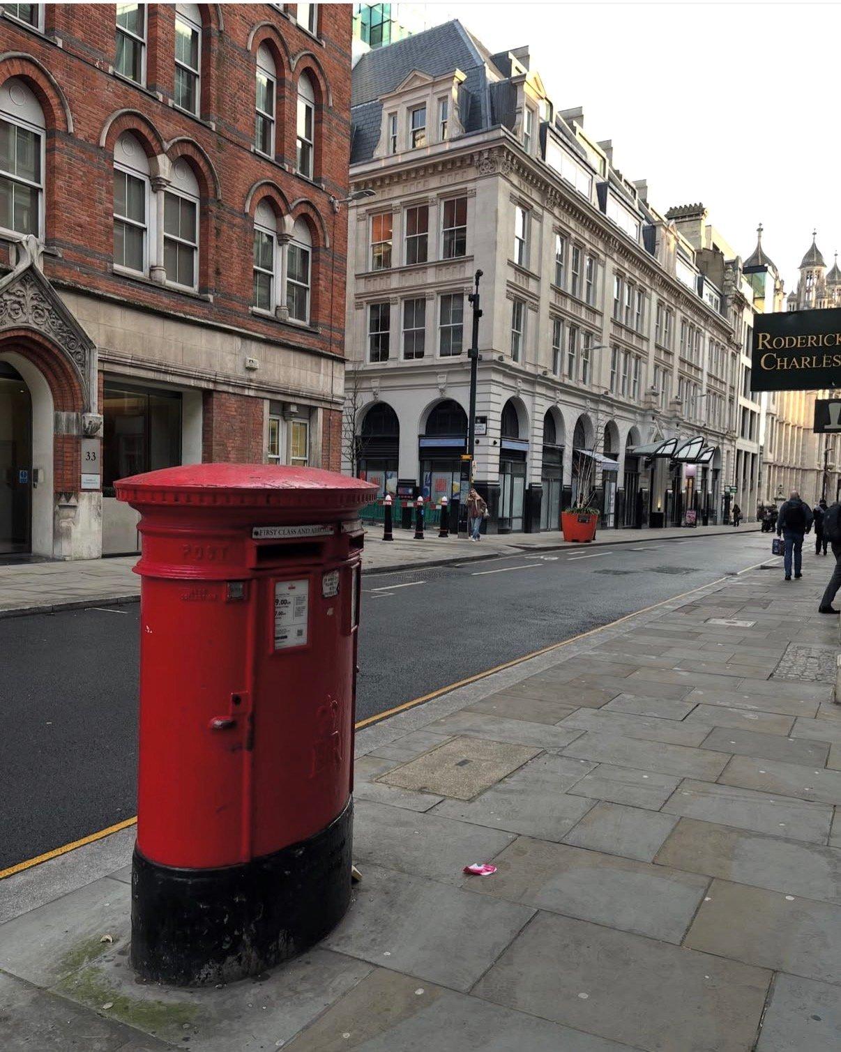 Bishop's Court, Greater London