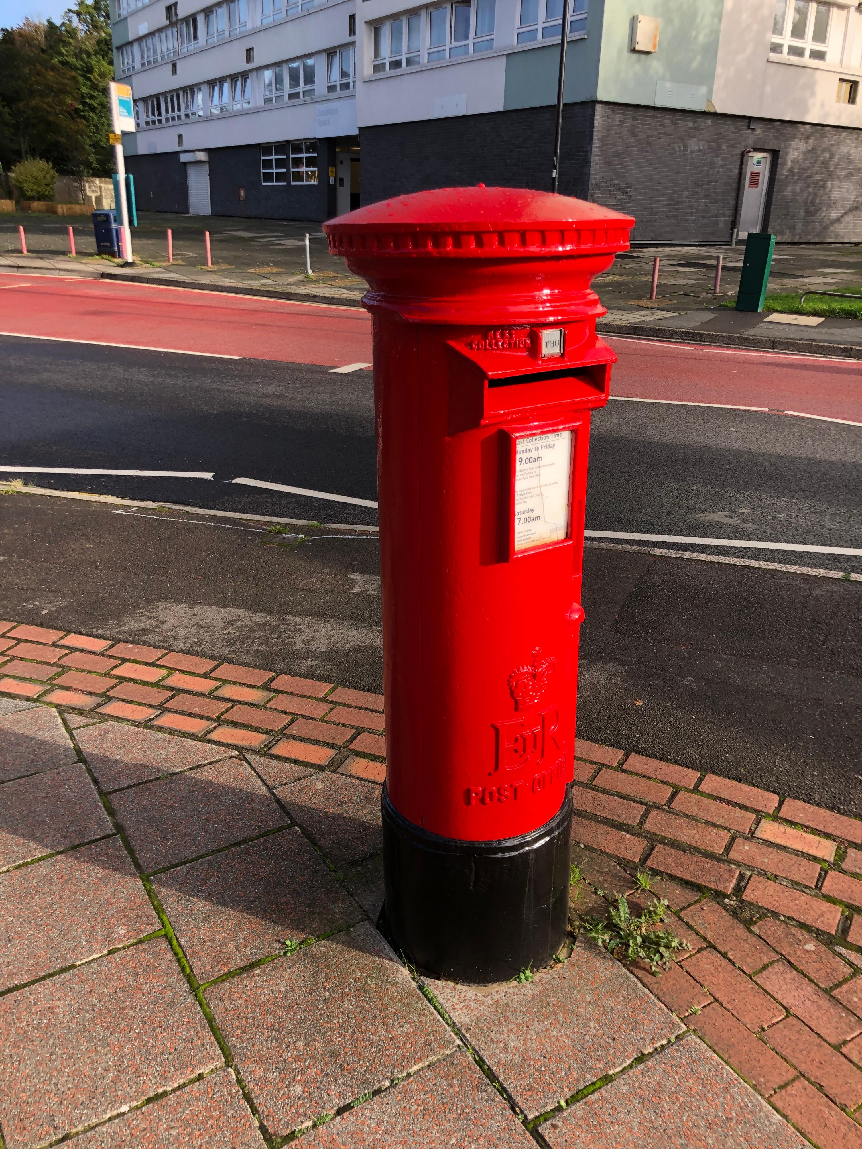Warburton Road, Hightown