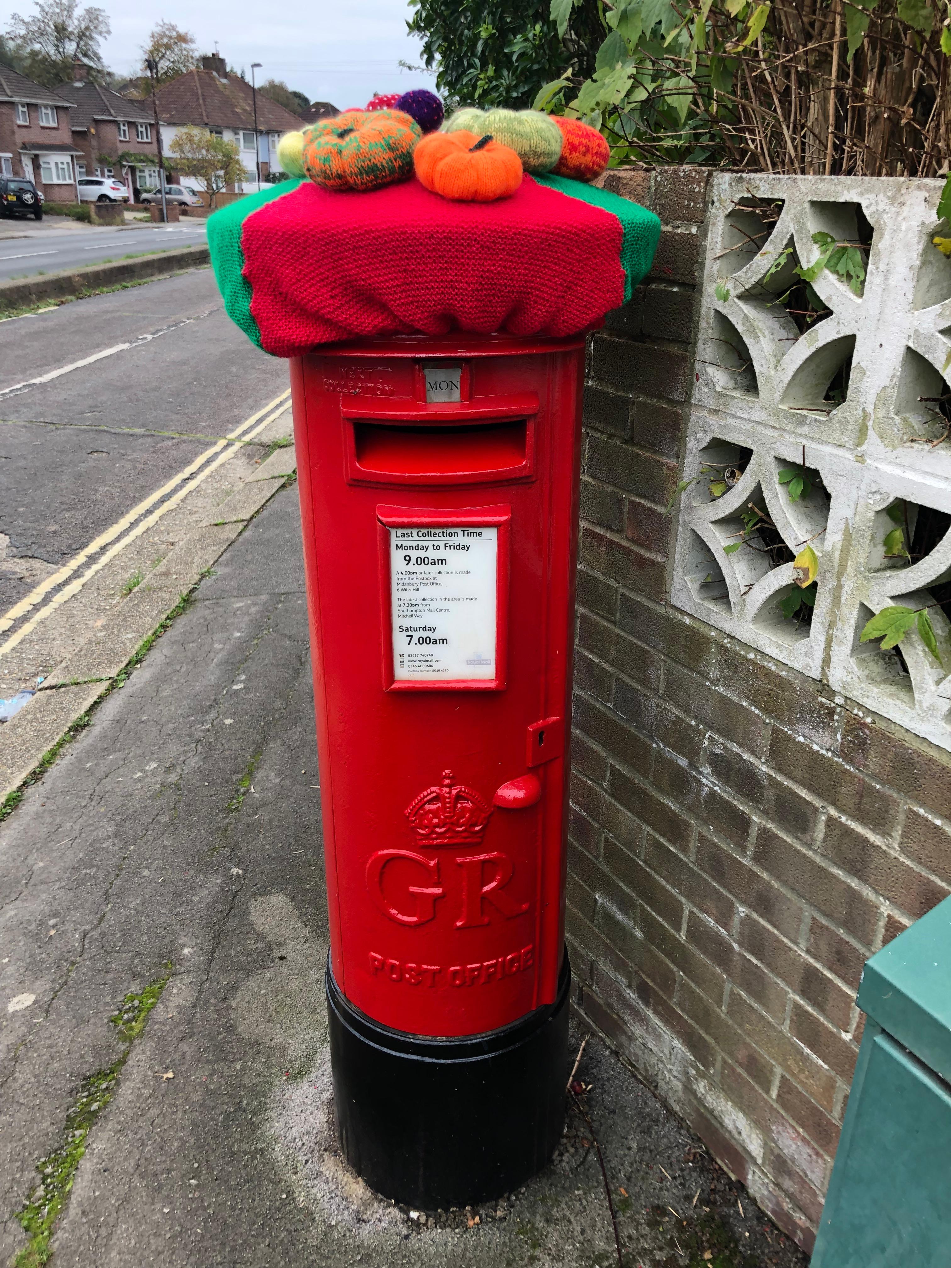 Mousehole Lane, Midanbury