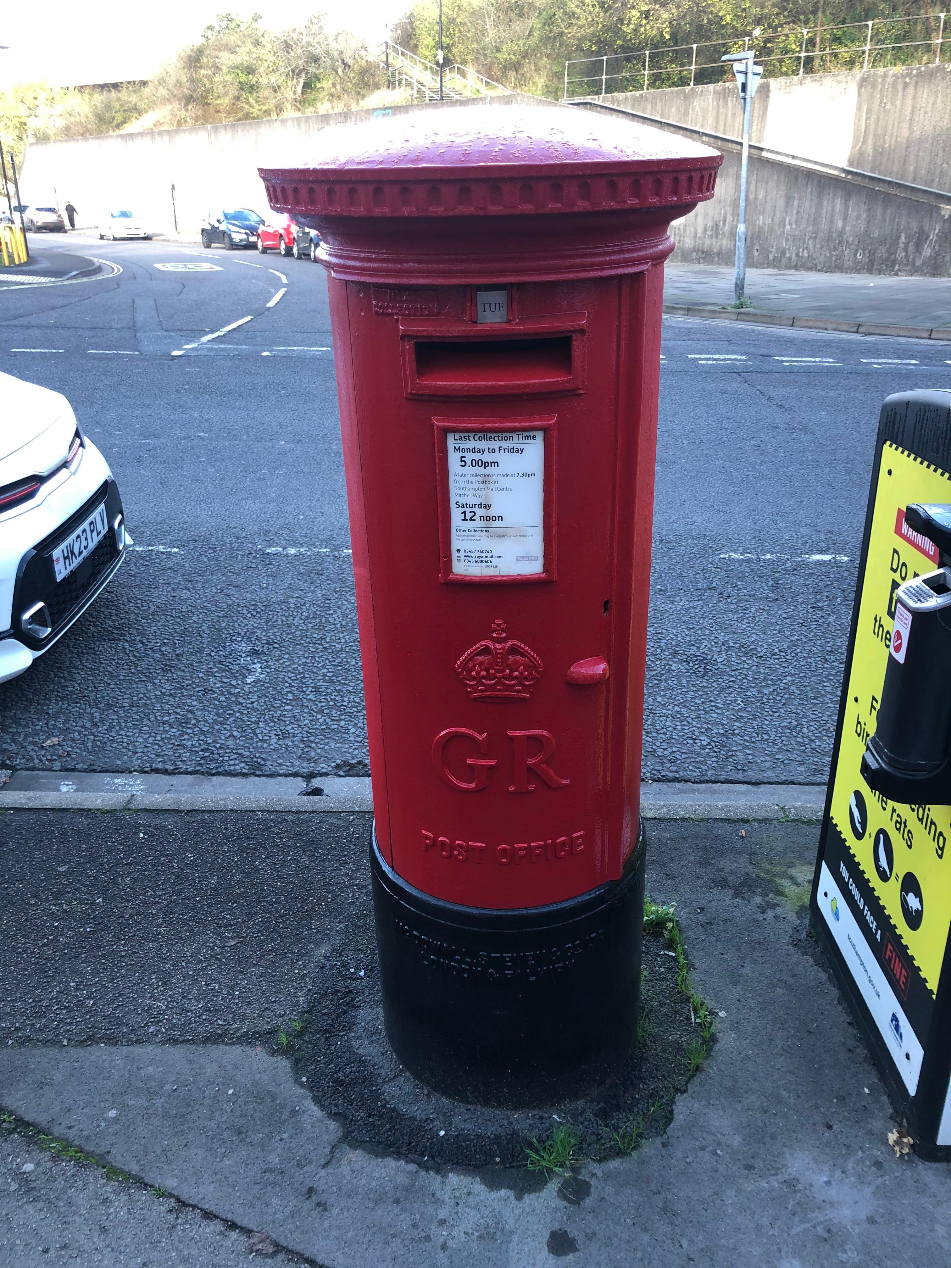 Burns Road, Thornhill