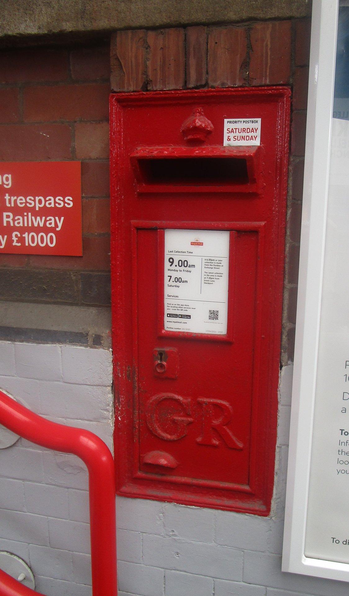 Grand Central, Stockport