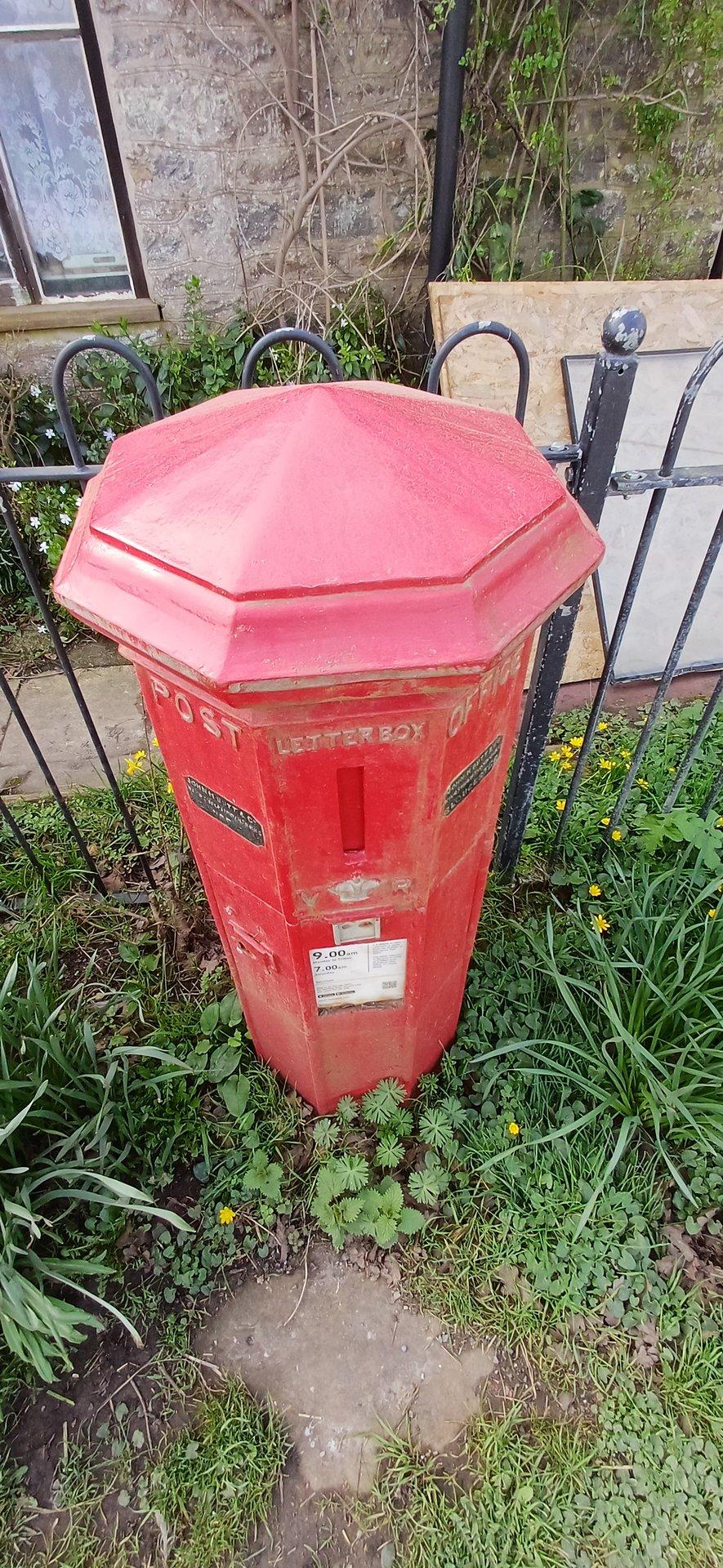 Barnes Cross. Holwell, Bishop's Caundle photo 5