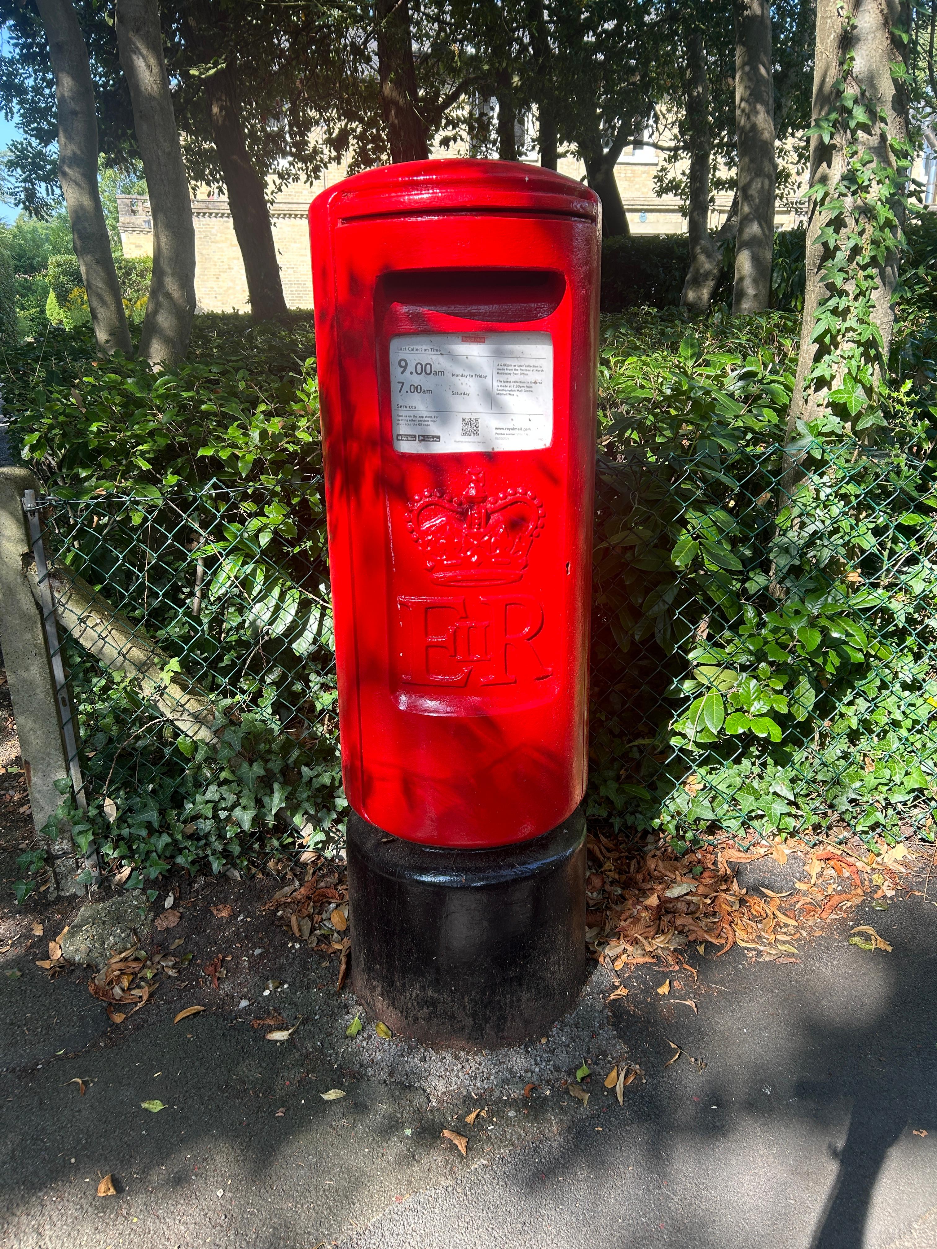 BASSETT – 79 Glen Eyre Rd nr Beechmount Rd