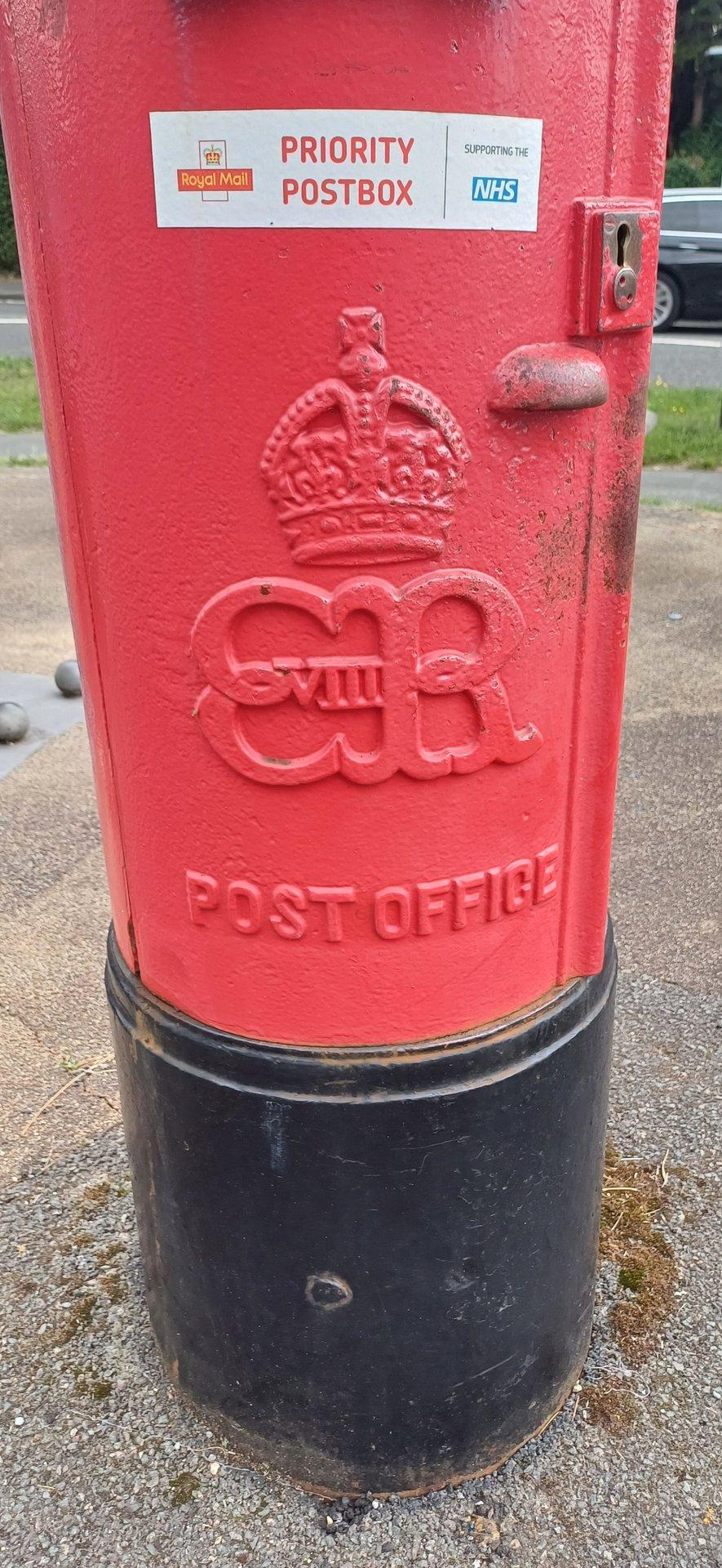 Kingpost Parade, Guildford photo 3