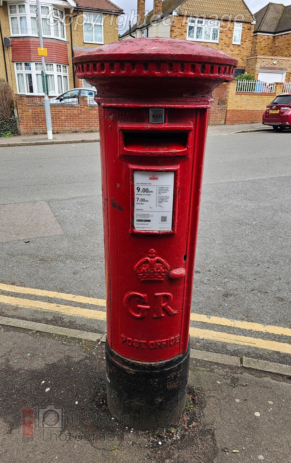 Cassiobury Park Avenue, Watford