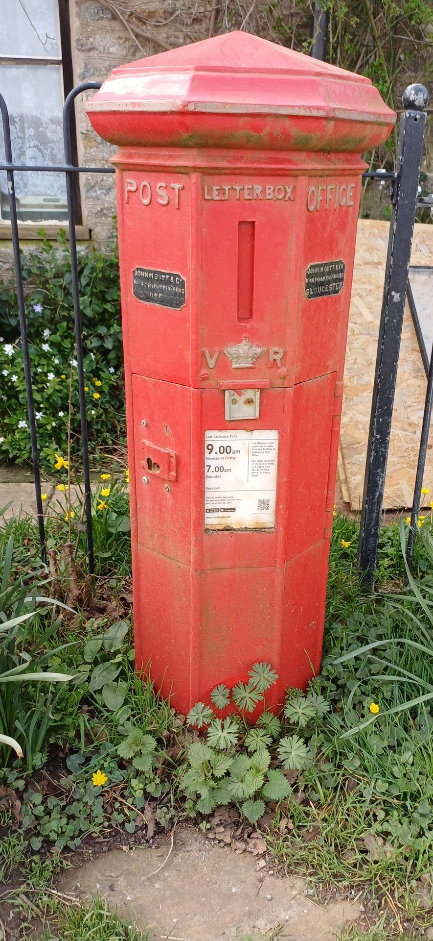 Barnes Cross. Holwell, Bishop's Caundle photo 2