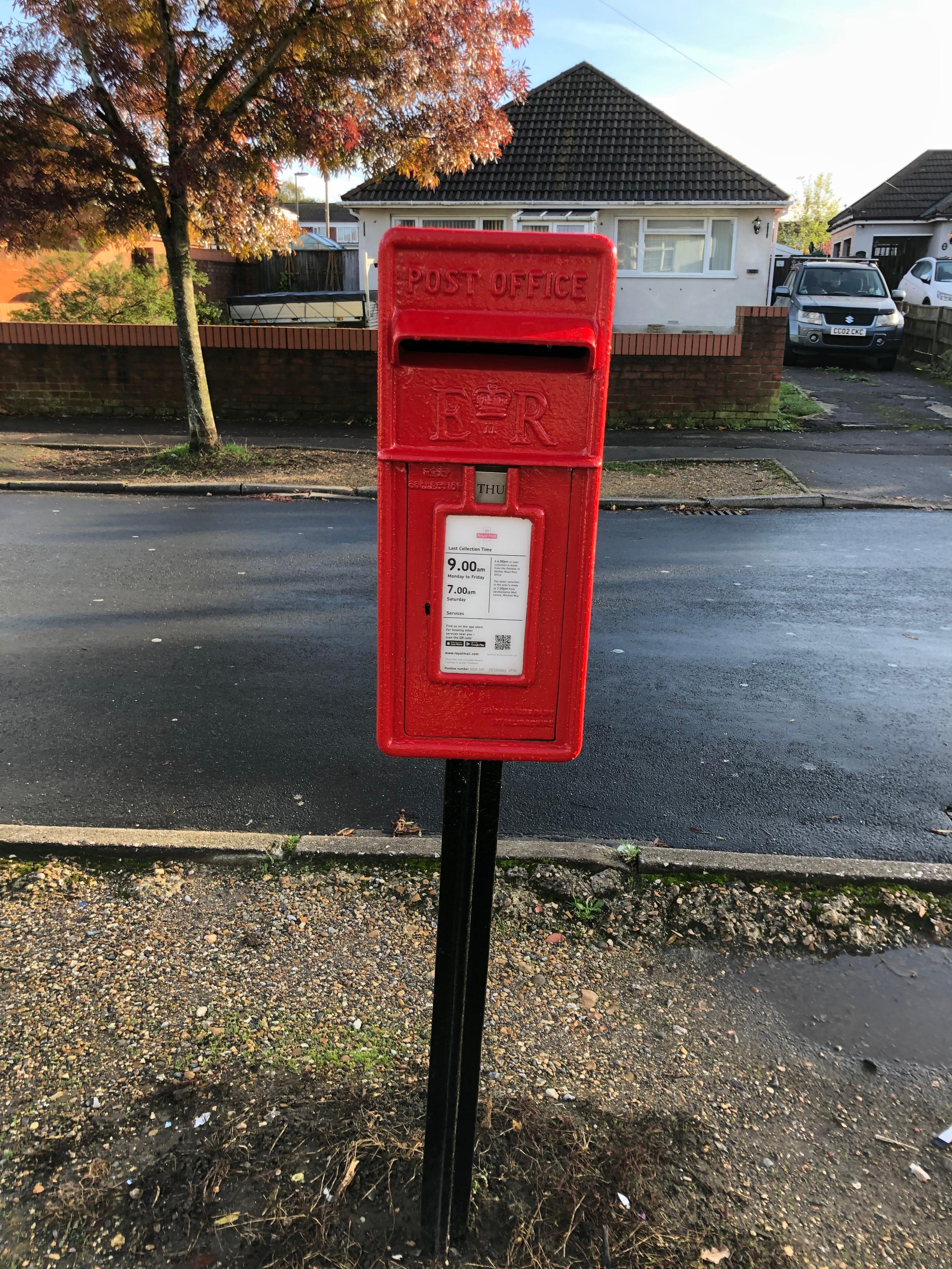 Valentine Avenue, Pleasant View