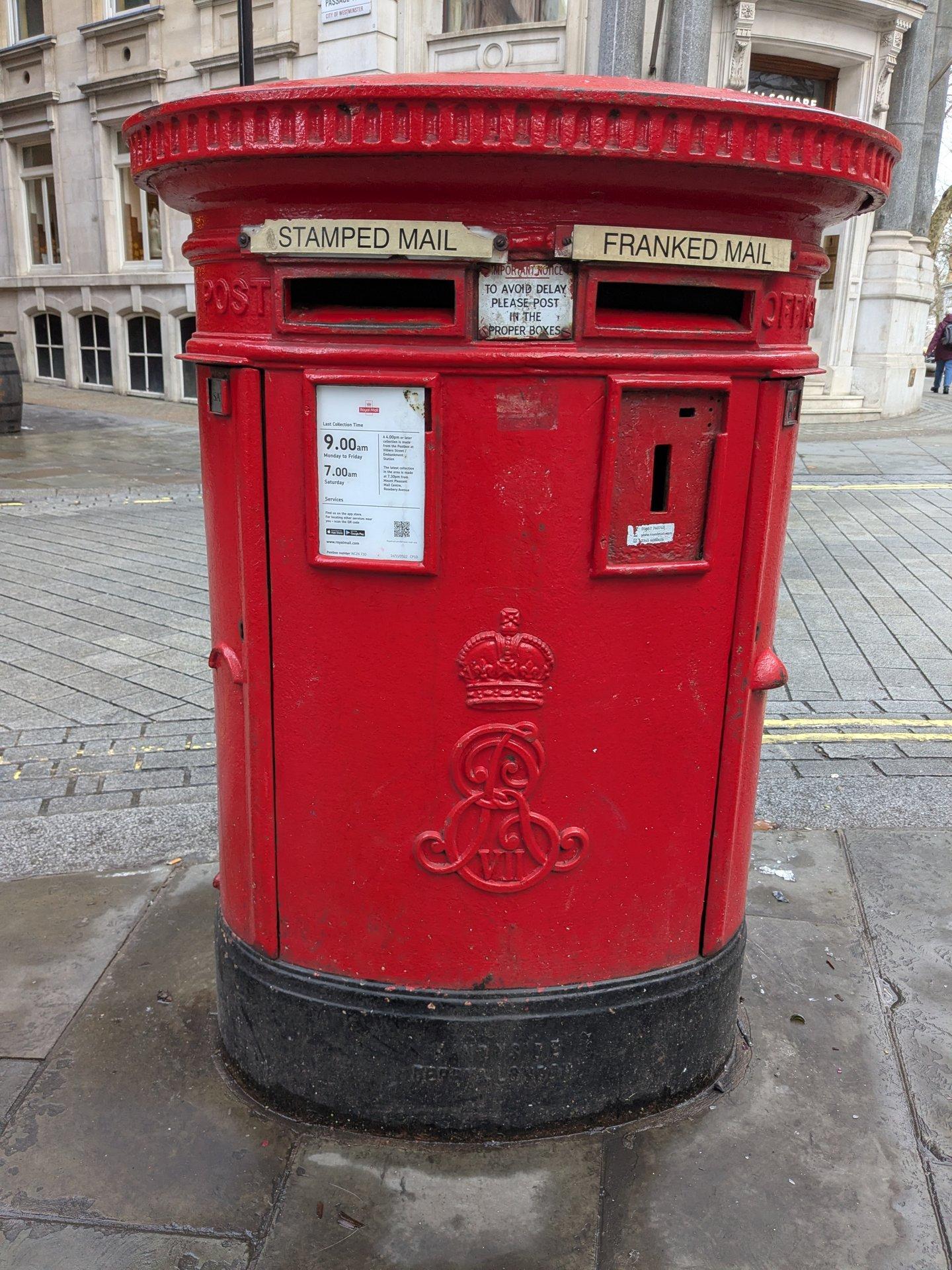 Northumberland Avenue