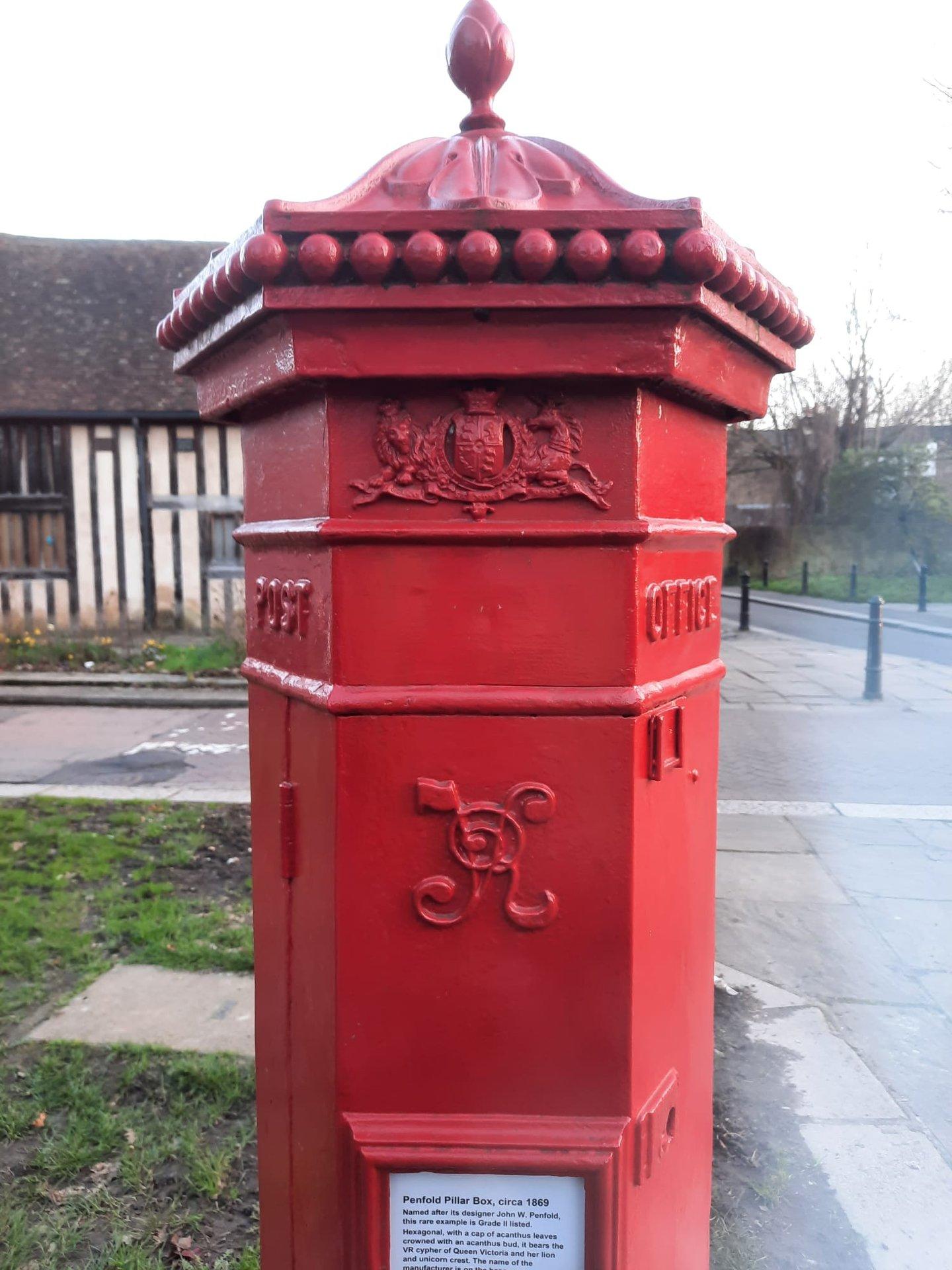 2 Church Lane, Greater London photo 2