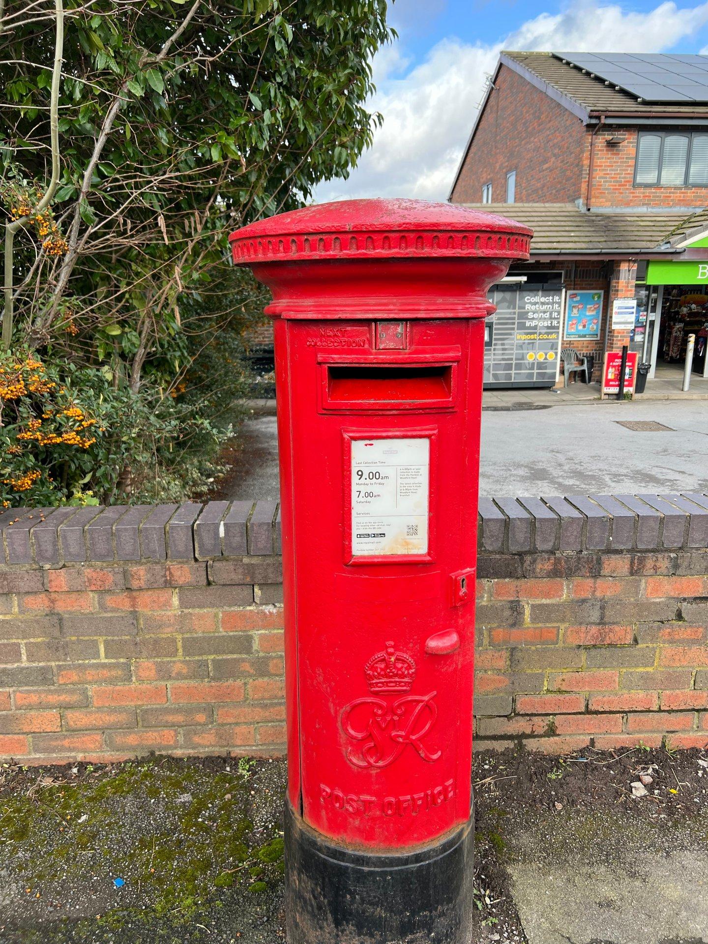 Chester Road, Woodford
