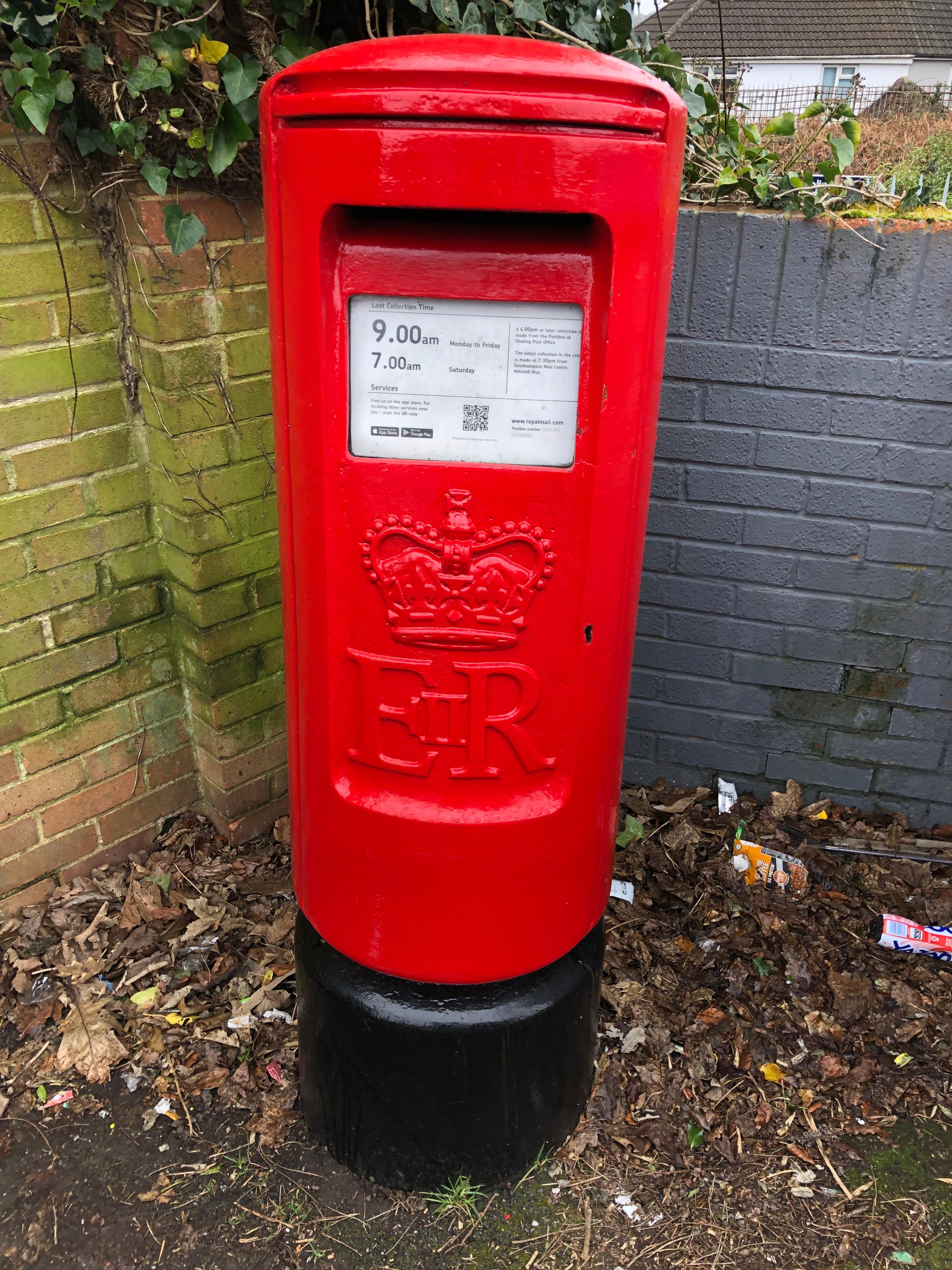 SHOLING – Sholing Railway Station