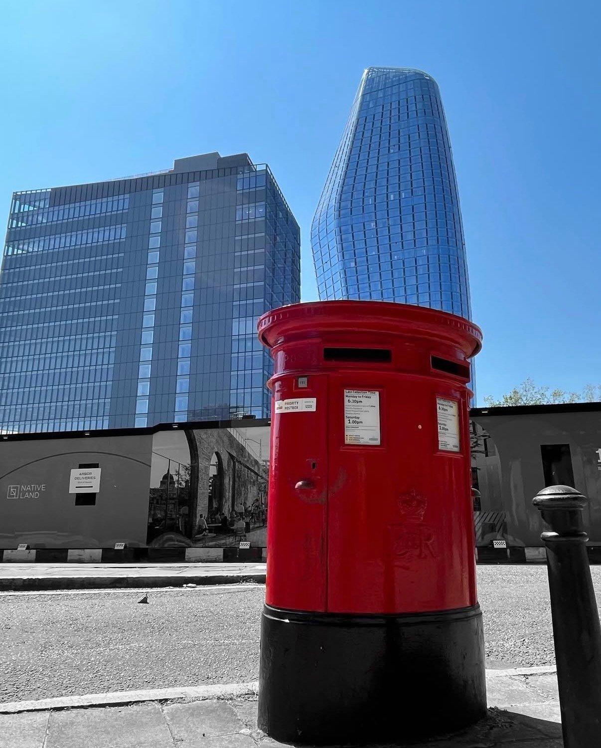 Falcon Point Piazza, Greater London