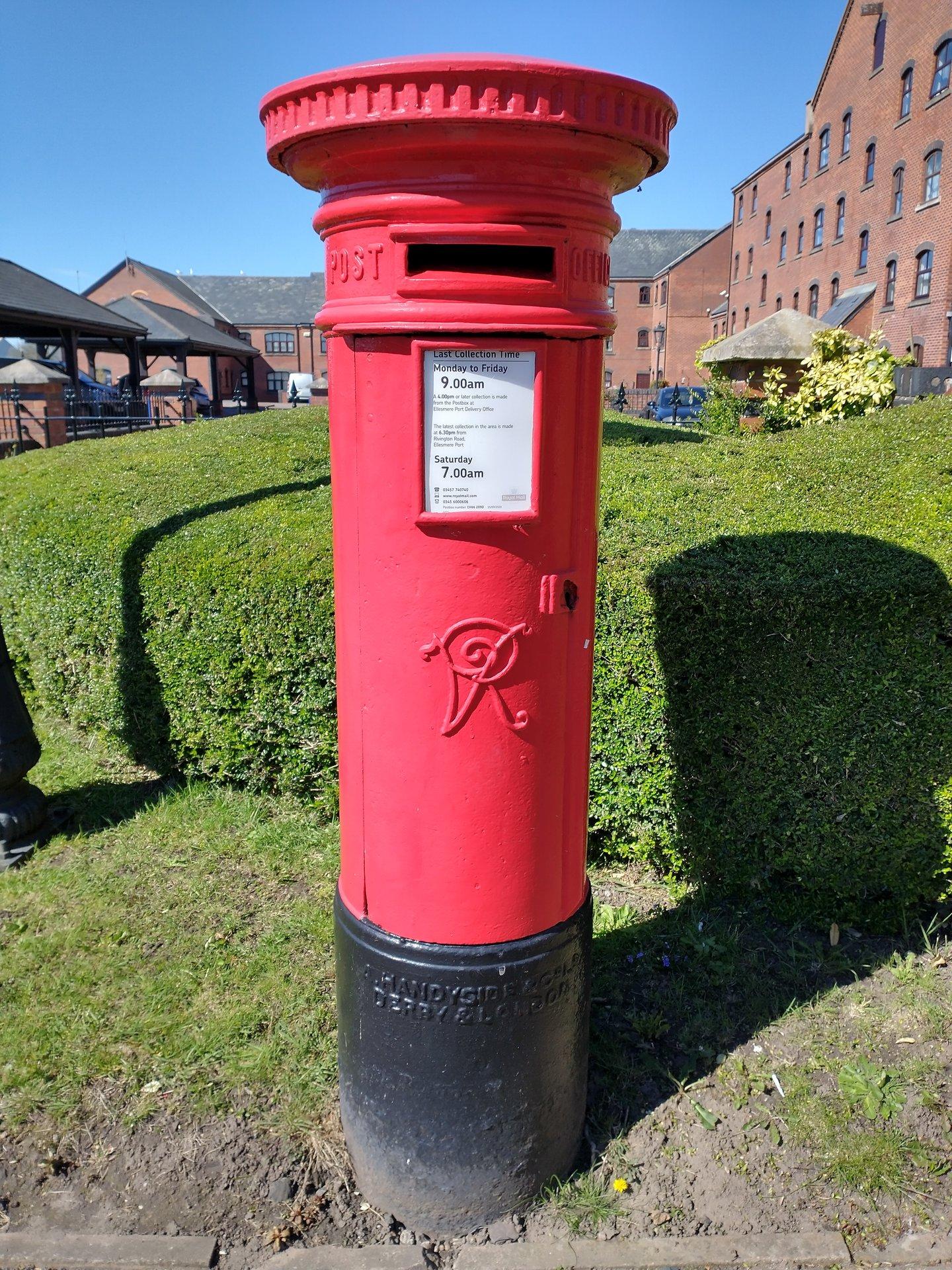 South Pier Road, Ellesmere Port
