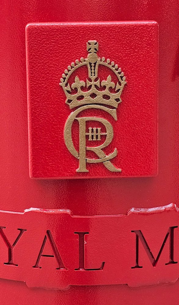 C III R royal cypher close-up on a postbox