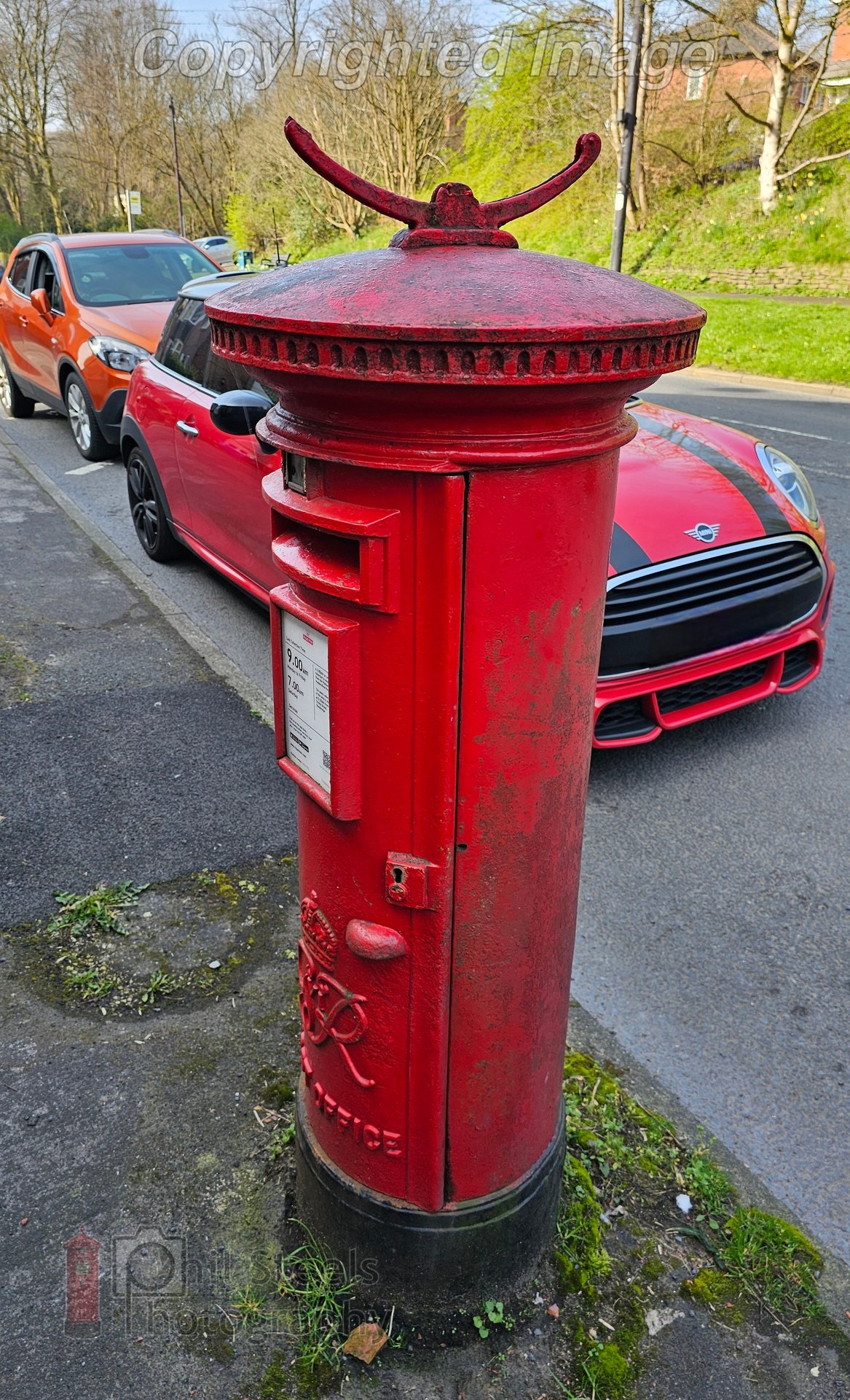 Wakefield Road, Heyrod photo 2