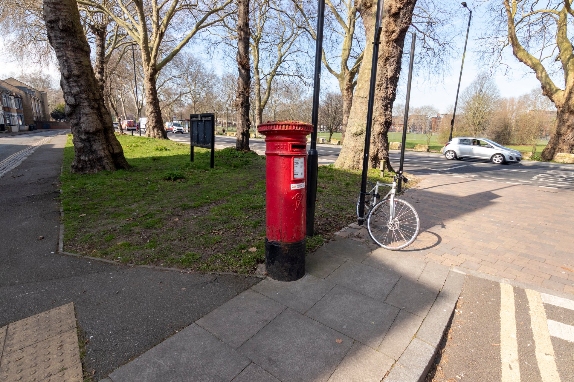 Hillstowe Street, Greater London photo 4