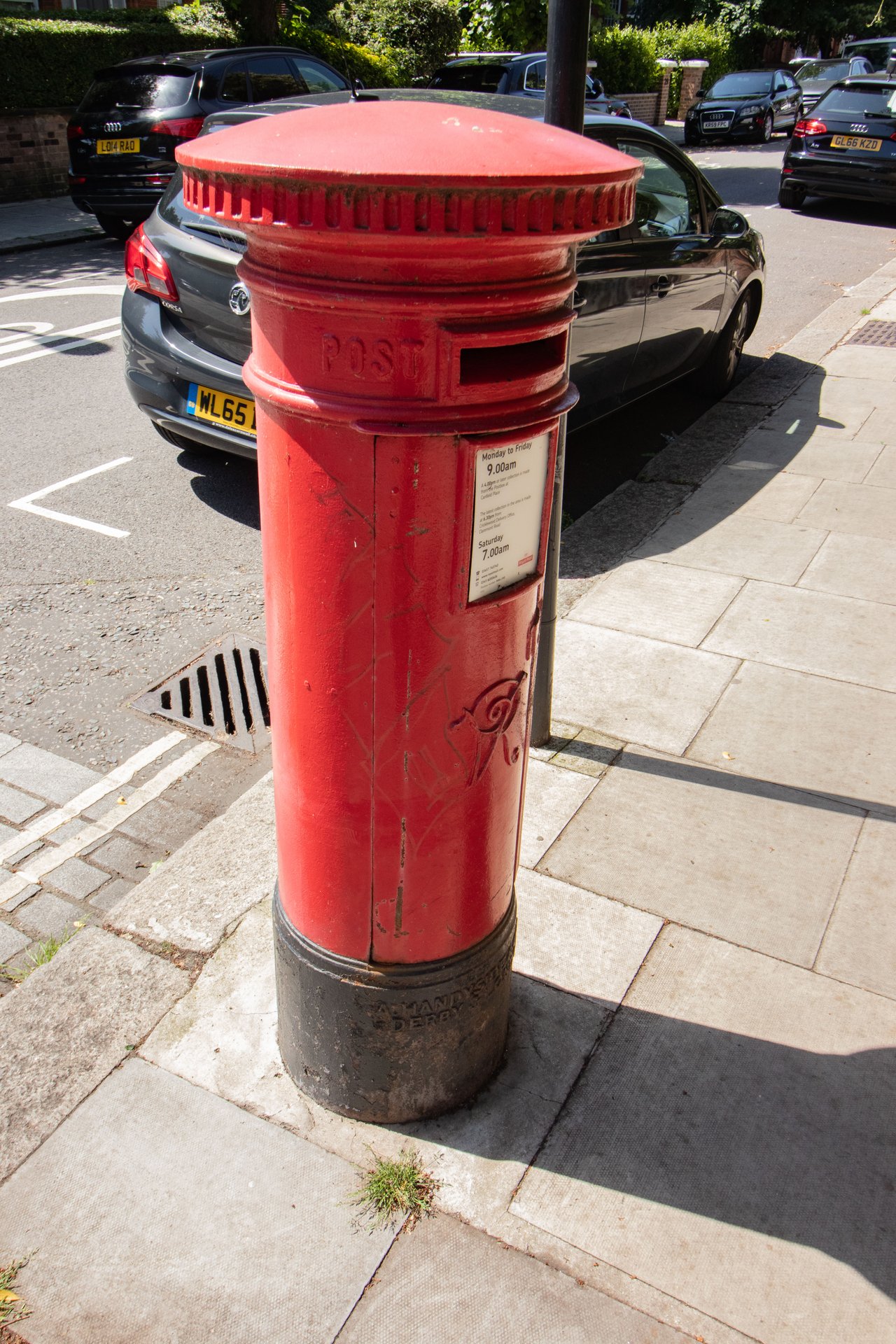 Compayne Gardens, Greater London photo 2