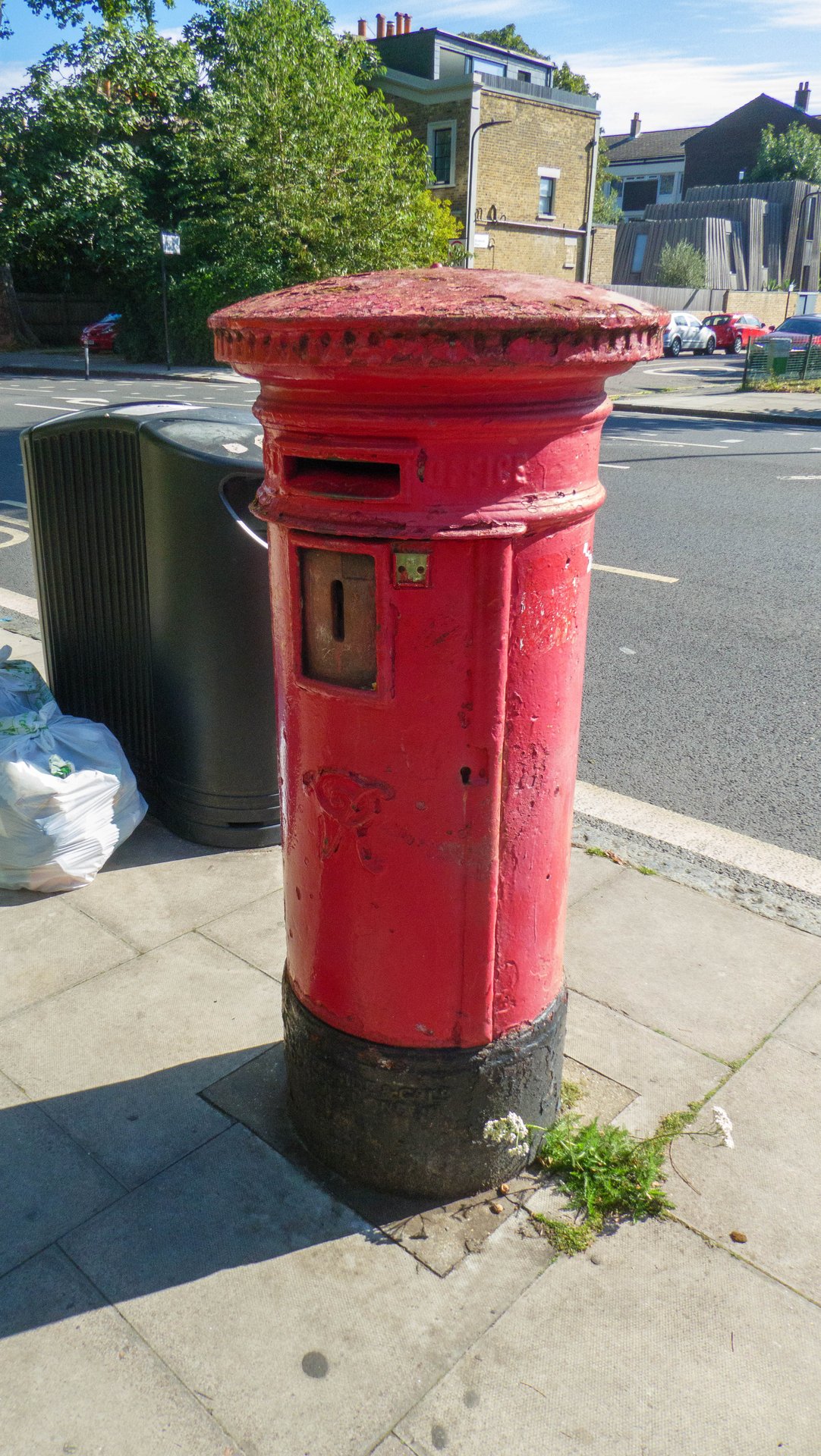 Queensbridge Road, Greater London photo 2