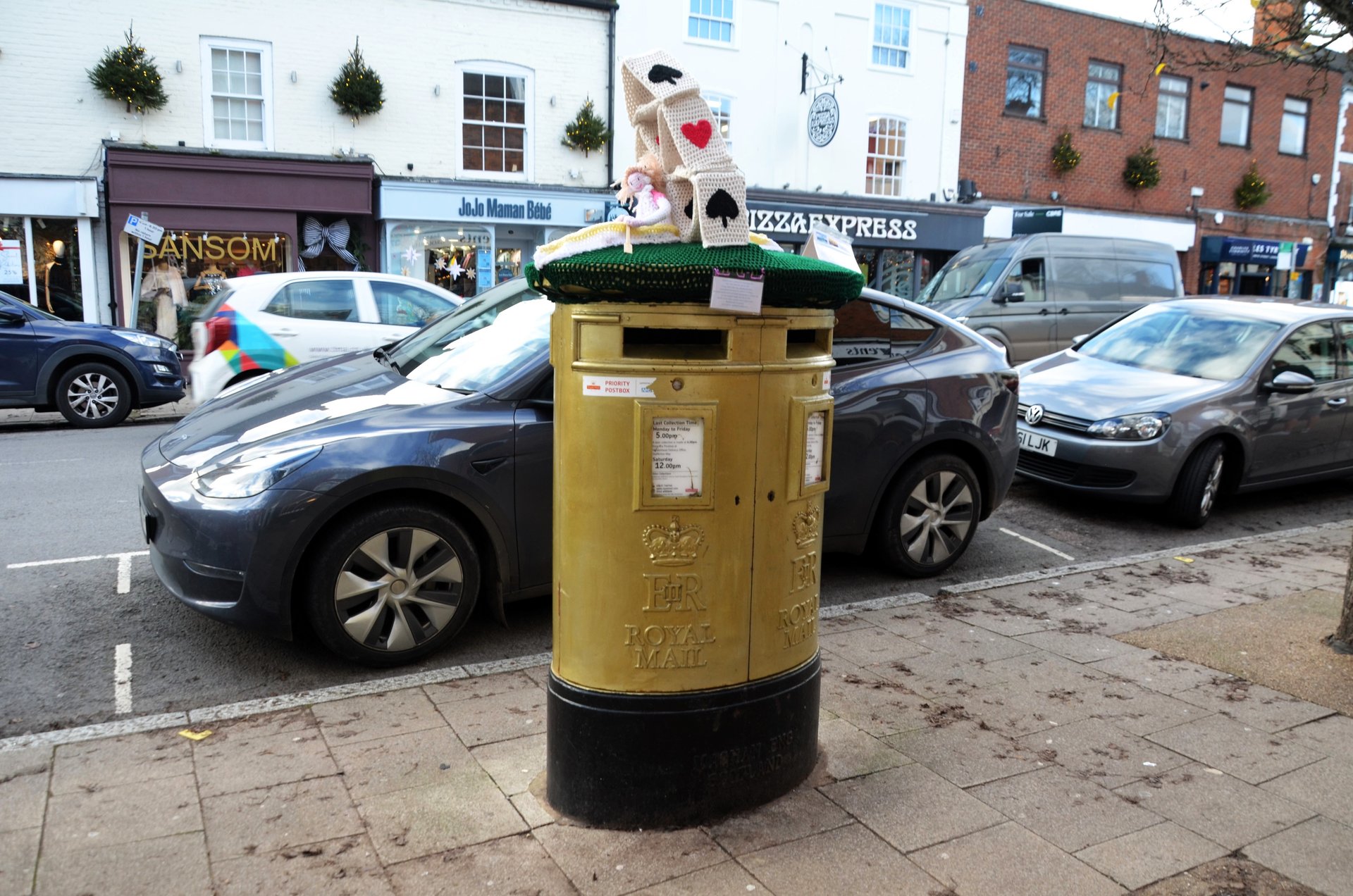 High Street, Marlow photo 2