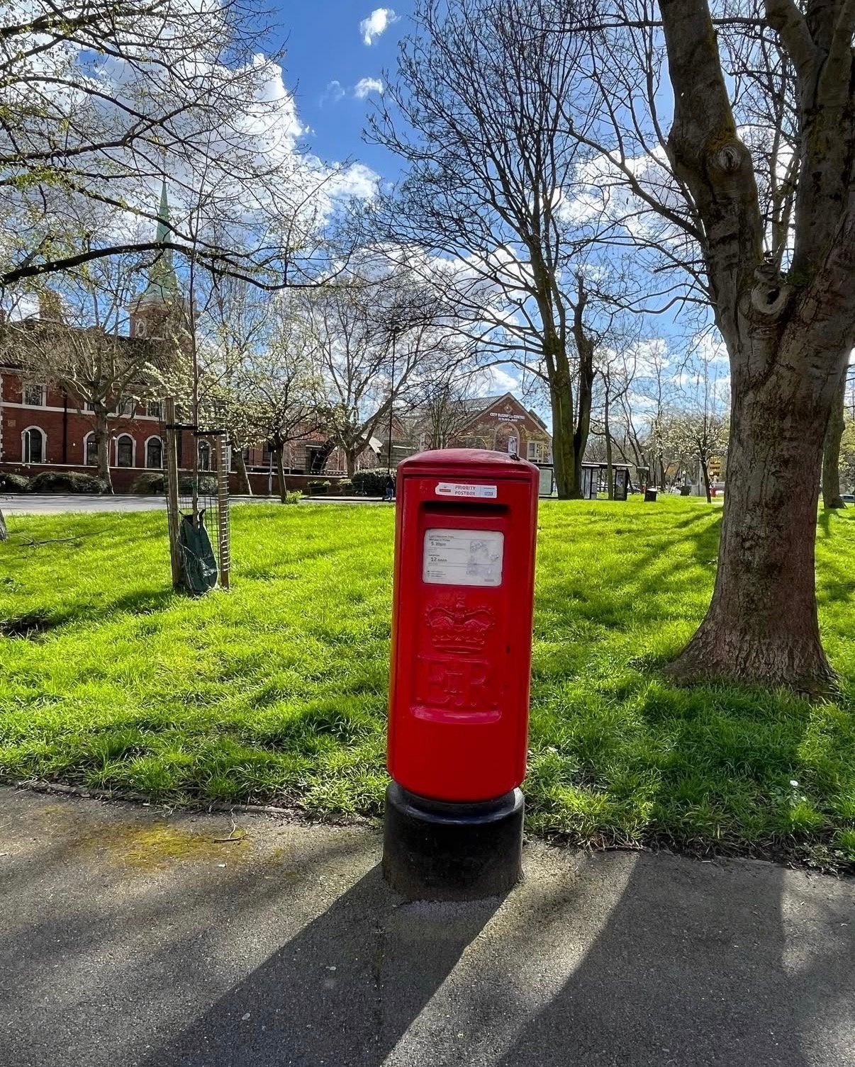 St Marychurch Street, Greater London, Queen Elizabeth II