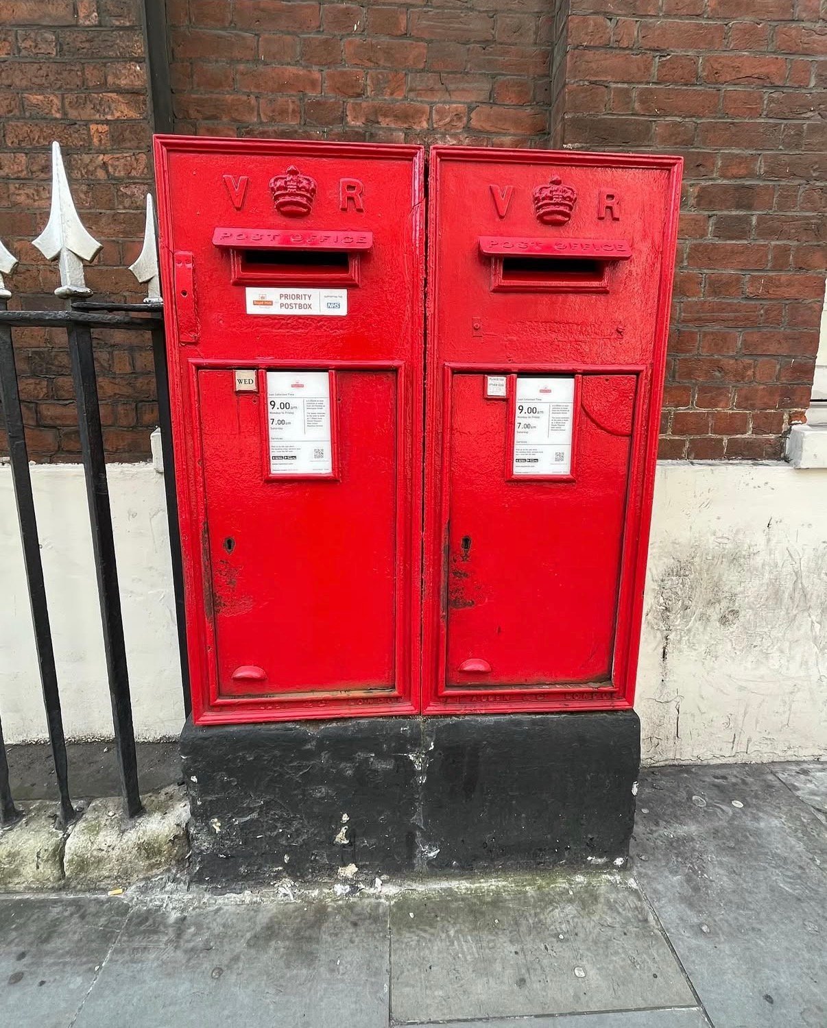 Chiswell Street, City of London, Queen Victoria