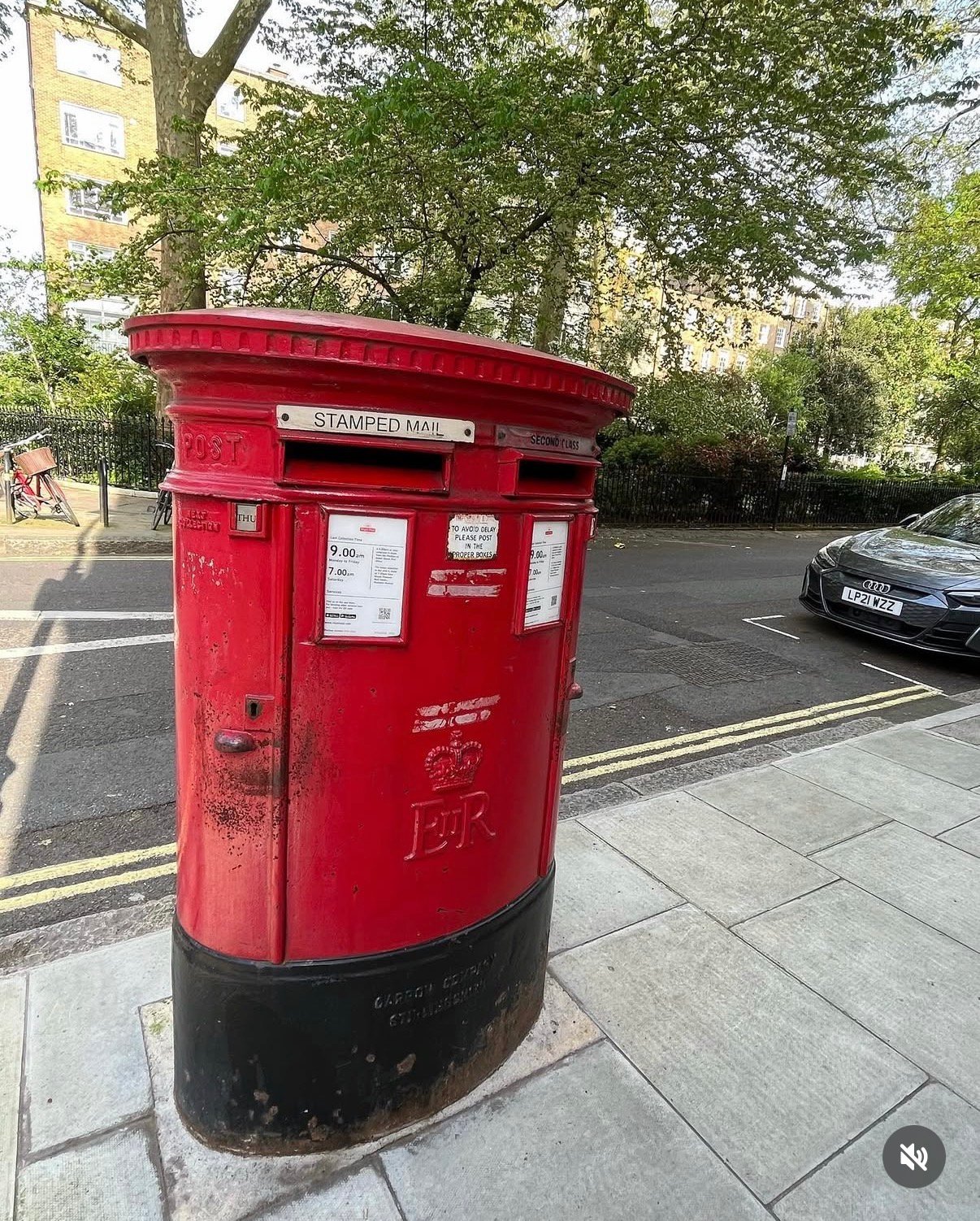 Montagu Square, City of Westminster, Queen Elizabeth II