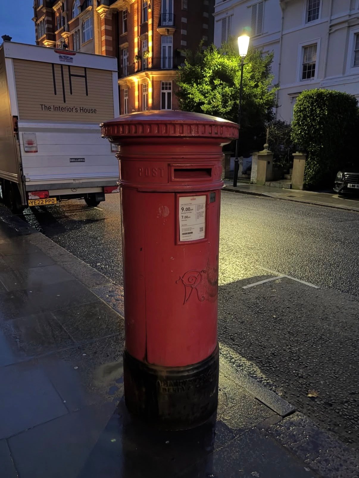 Allen Street, Greater London, Queen Victoria