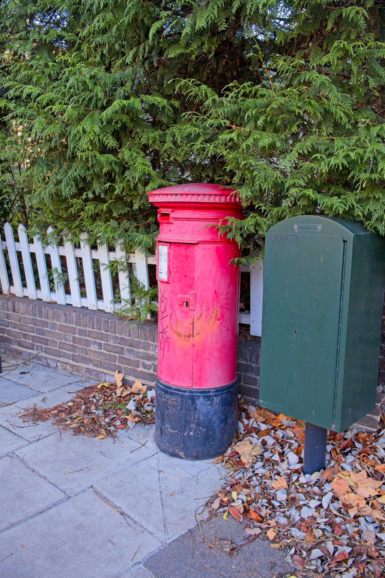 Church Road, Greater London photo 3