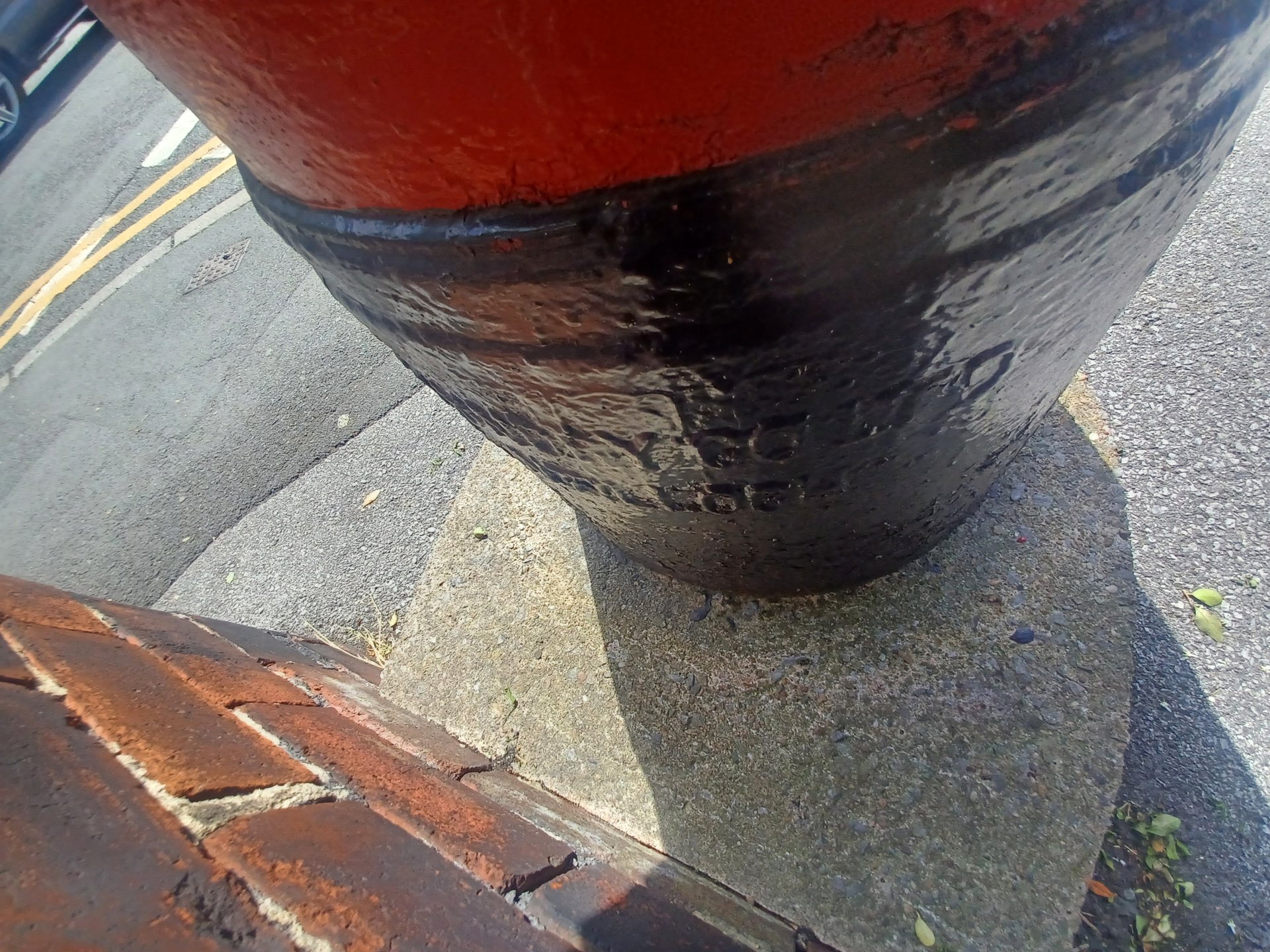 Kirkstall Lane, Leeds photo 2