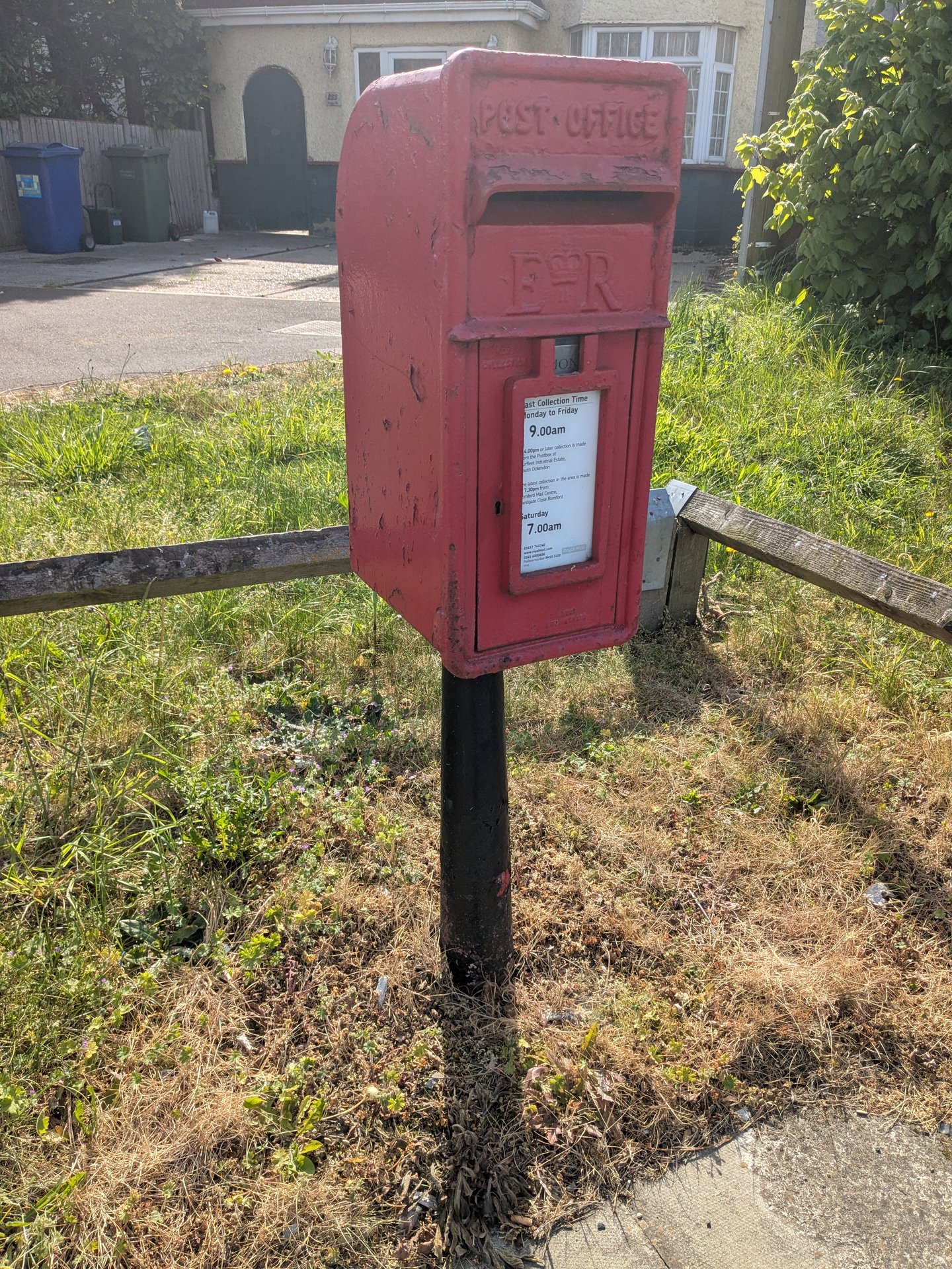 Purfleet Road, Aveley photo 3