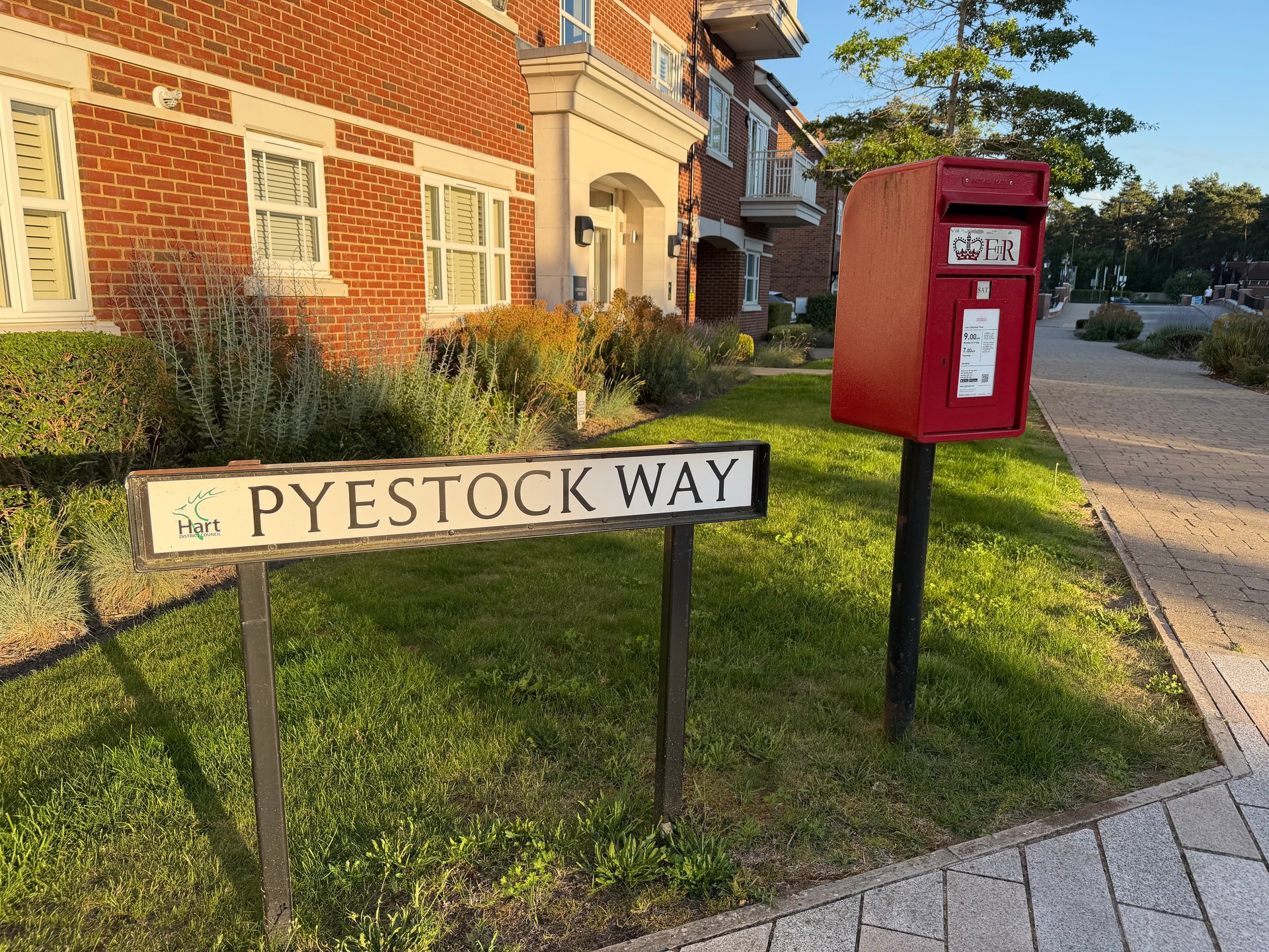 Pyestock Way, Fleet photo 2