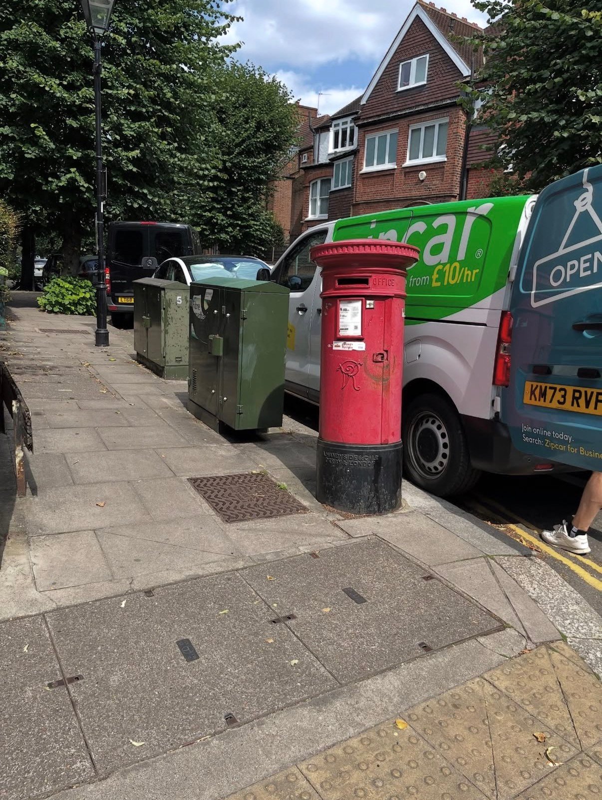 South Parade, Greater London, Queen Victoria