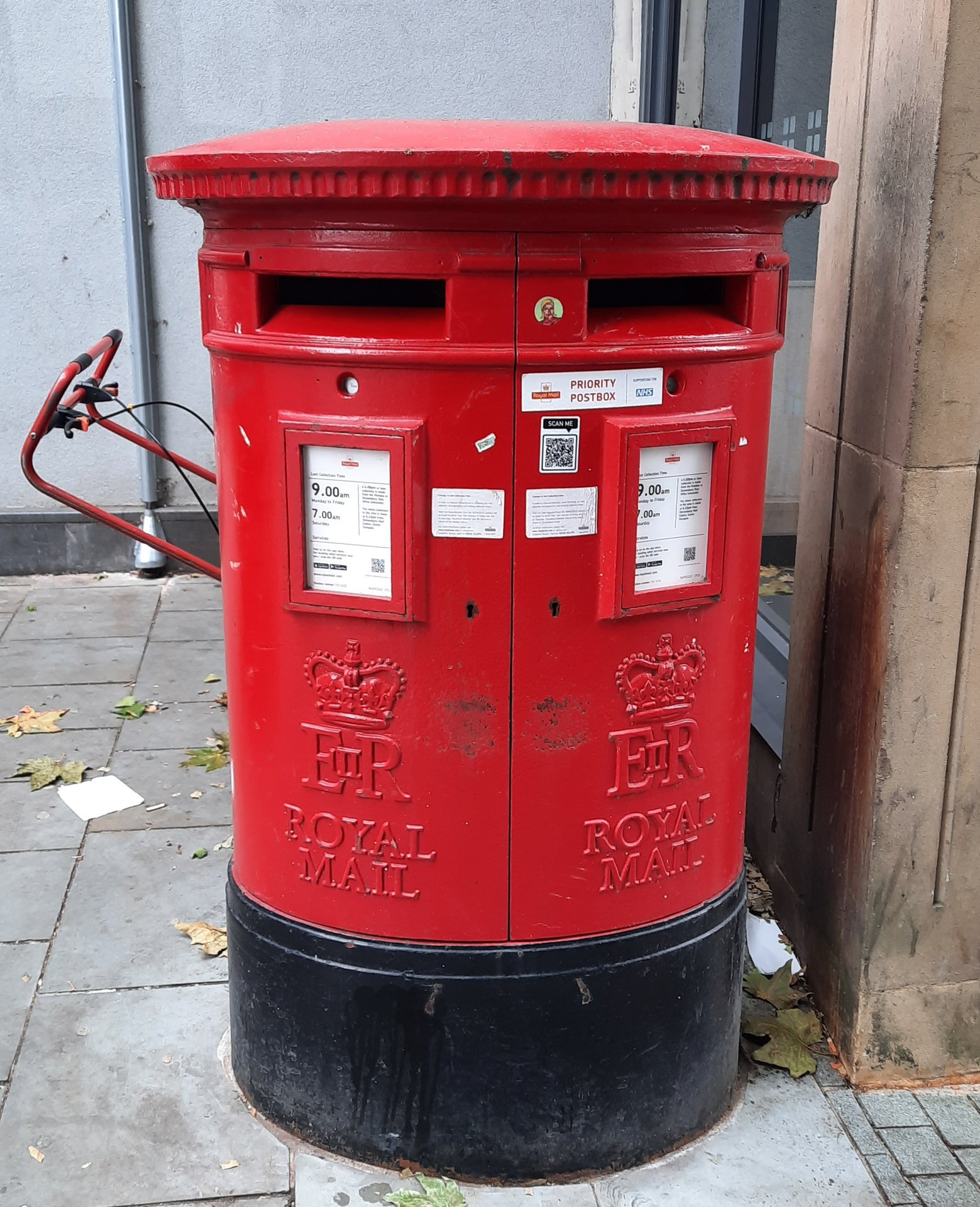 St Mary's Street, Shrewsbury, Queen Elizabeth II