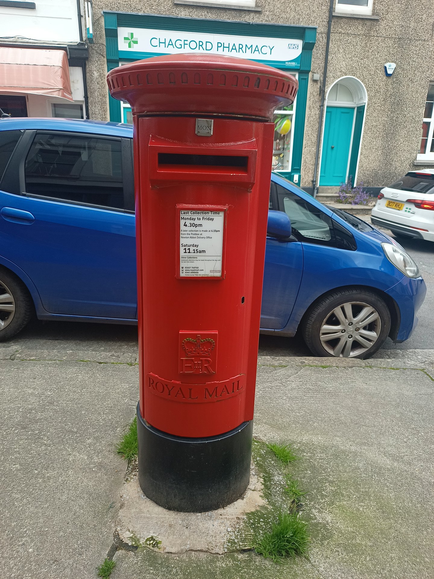 The Square, Chagford, Queen Elizabeth II