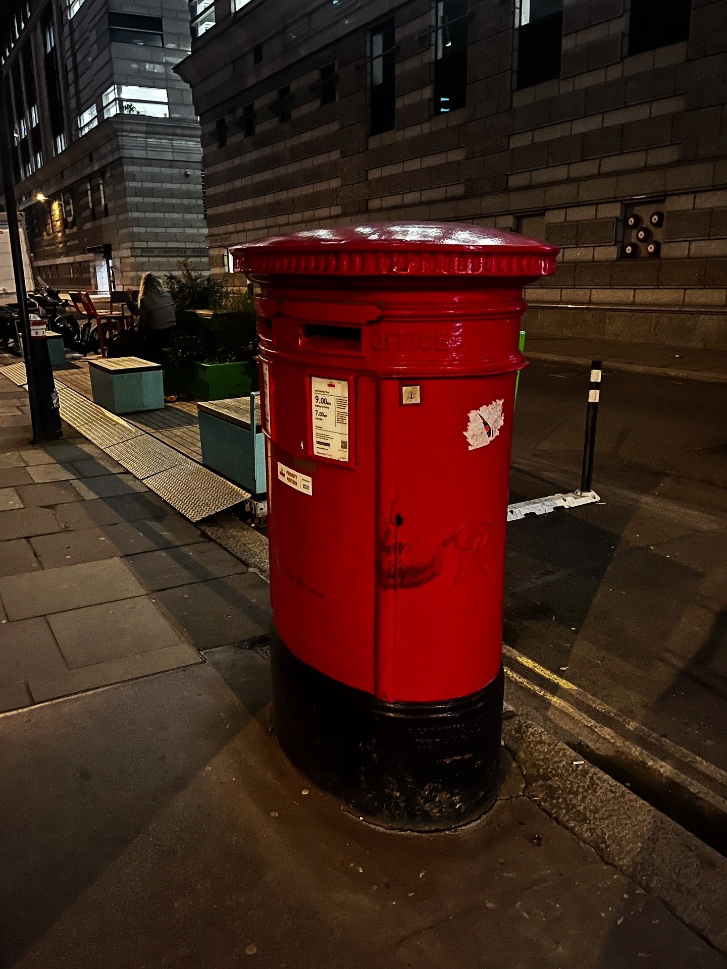 Tudor Street, City of London photo 2