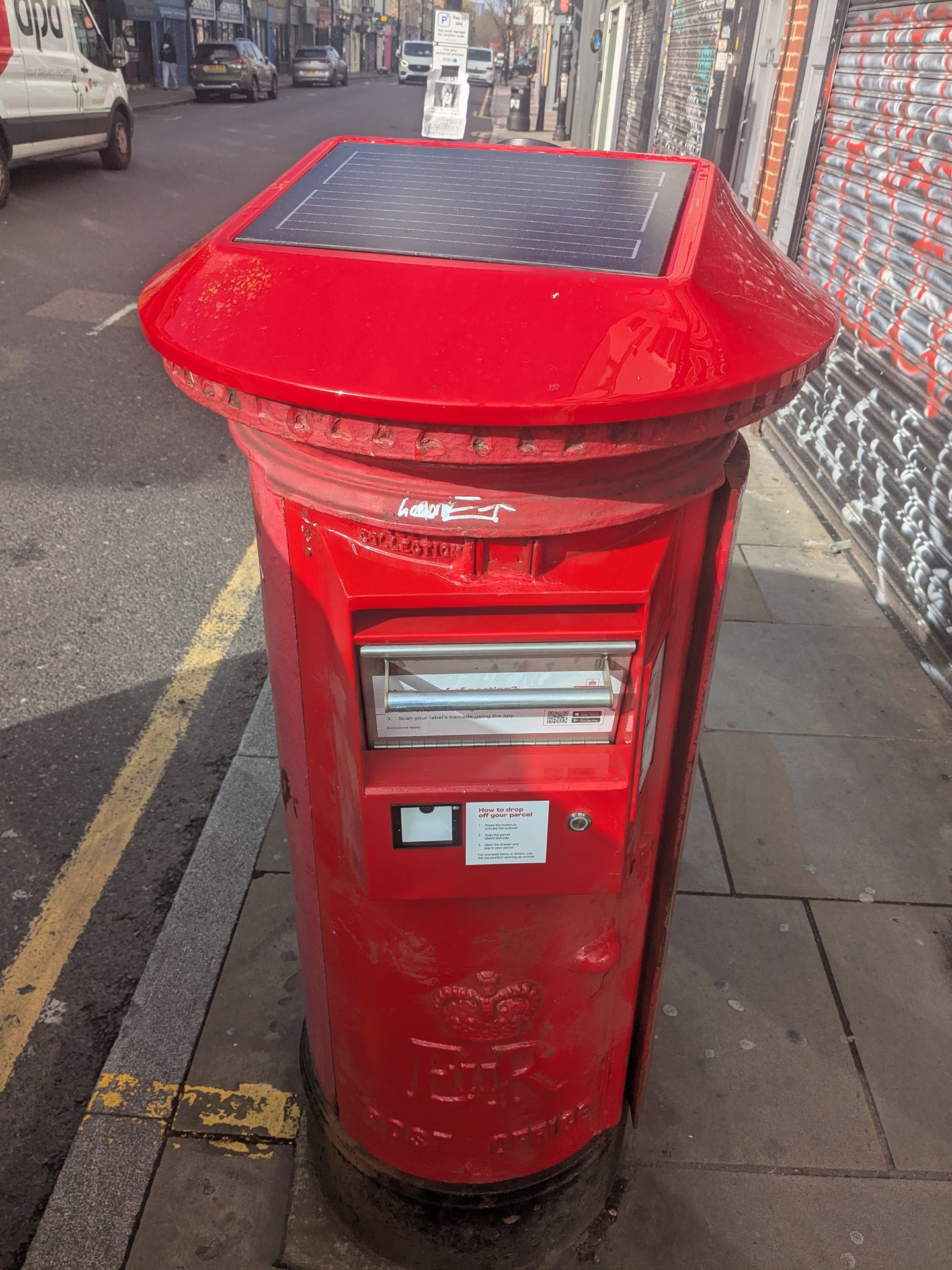 Roman Road, Bow photo 3