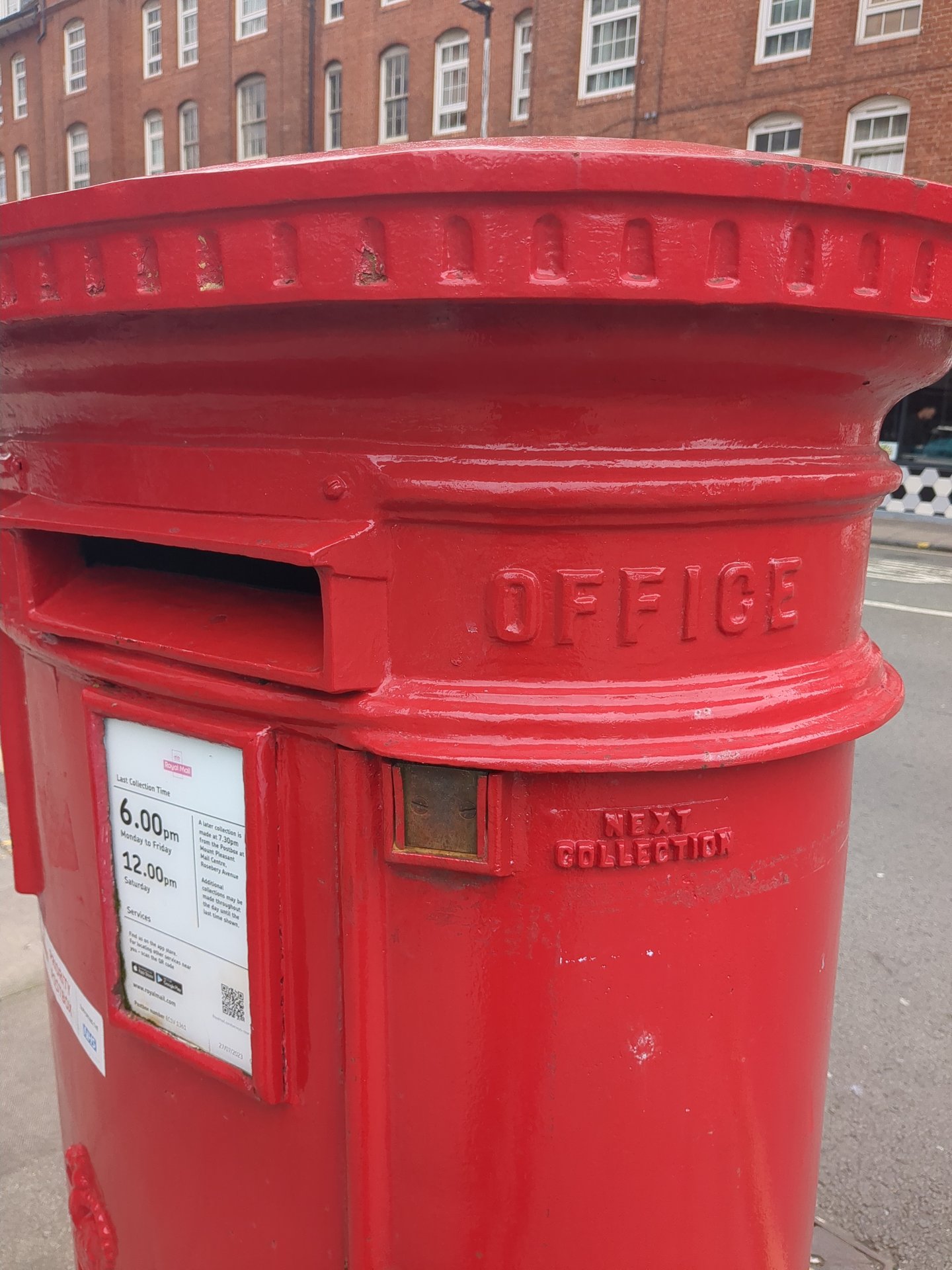 Lever Street, photo 4