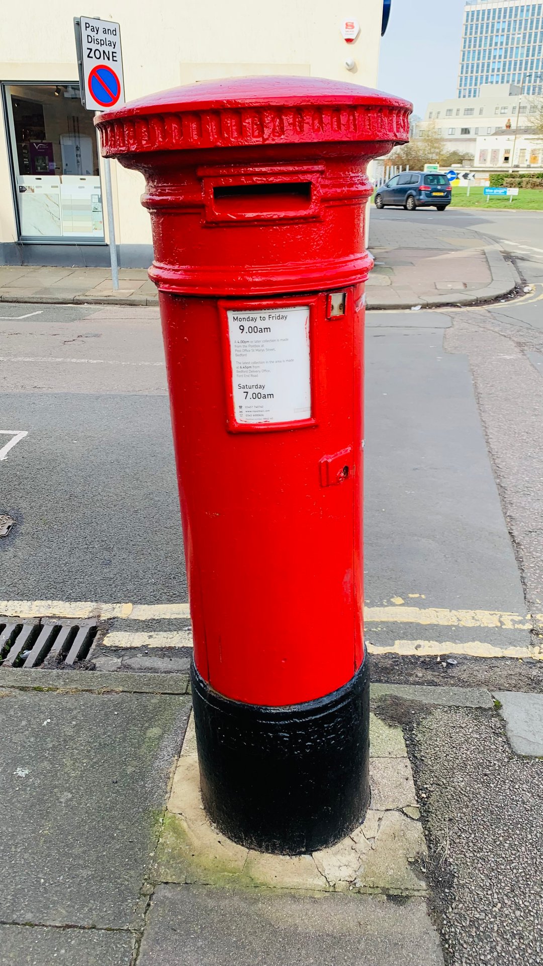 St Leonard's Avenue, Bedford photo 5