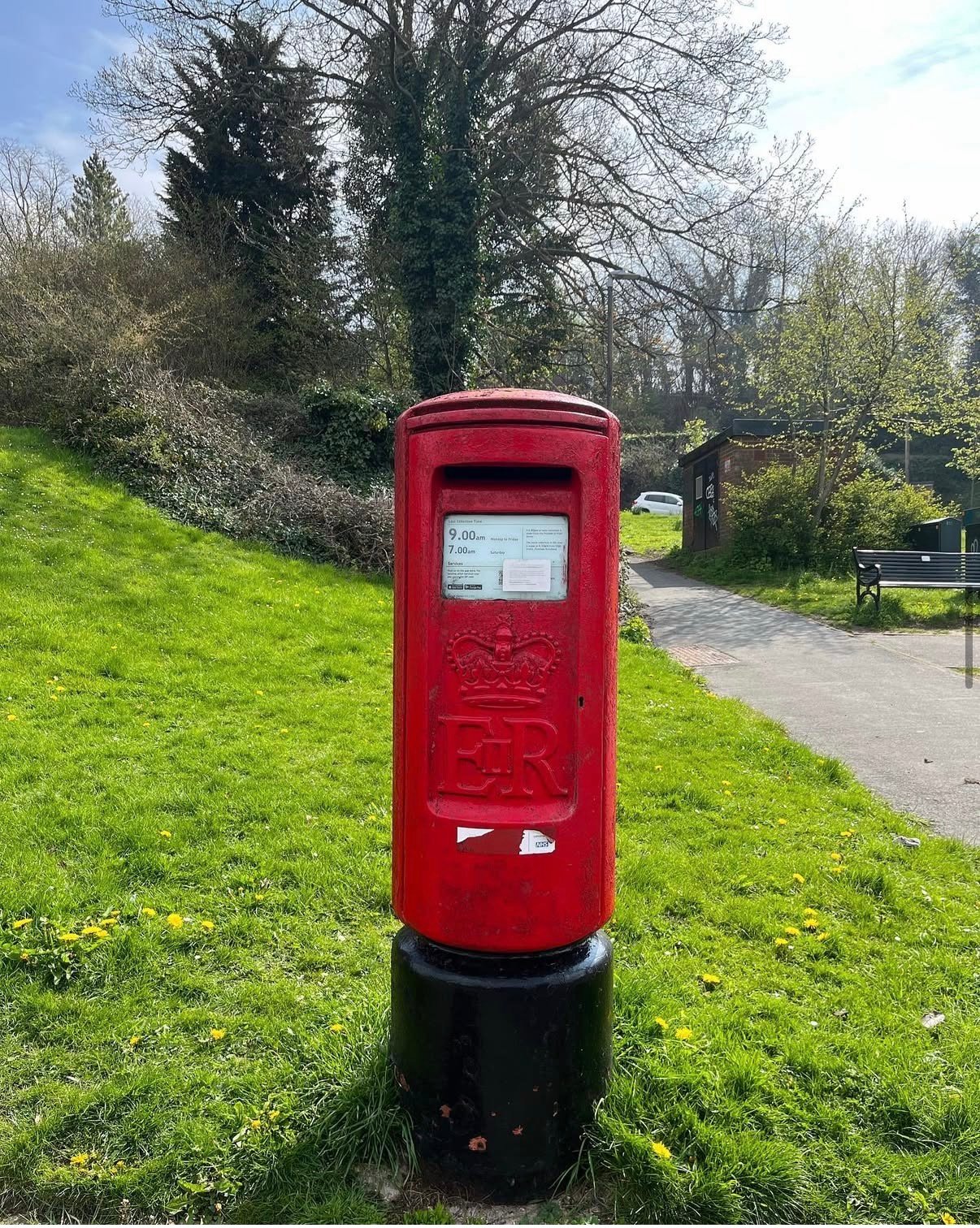 Victoria Road, Chesham, Queen Elizabeth II