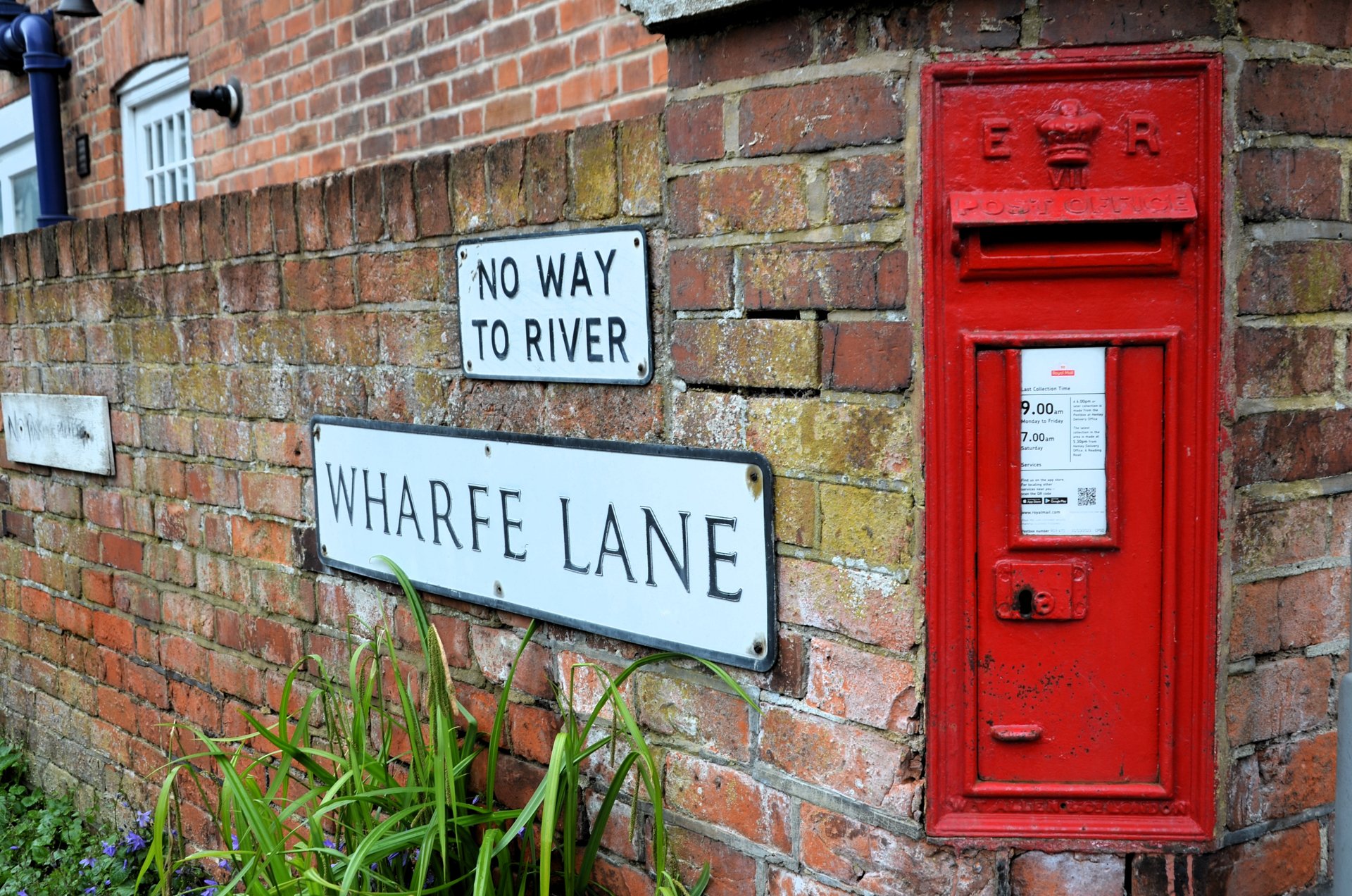 Wharfe Lane, Henley-on-Thames photo 3