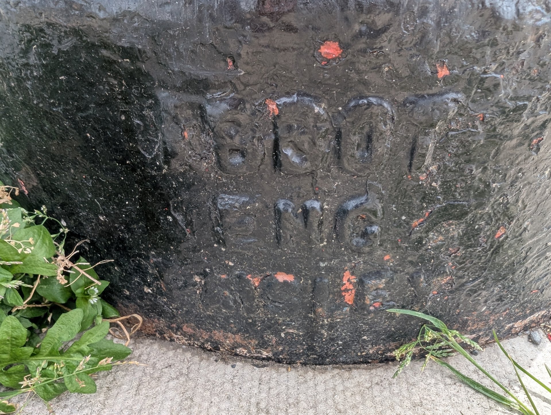 Location 51.50386, -2.60255 photo 2