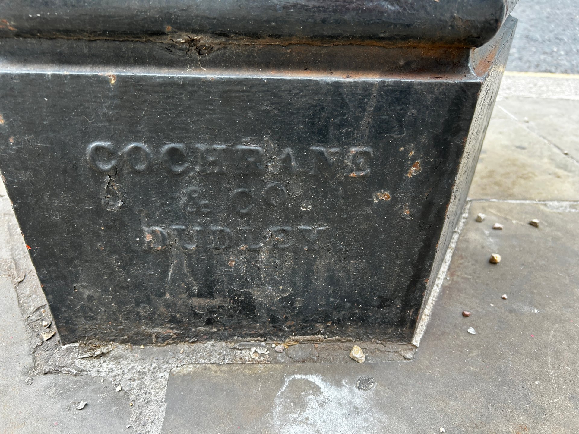 Kensington High Street, Greater London photo 5