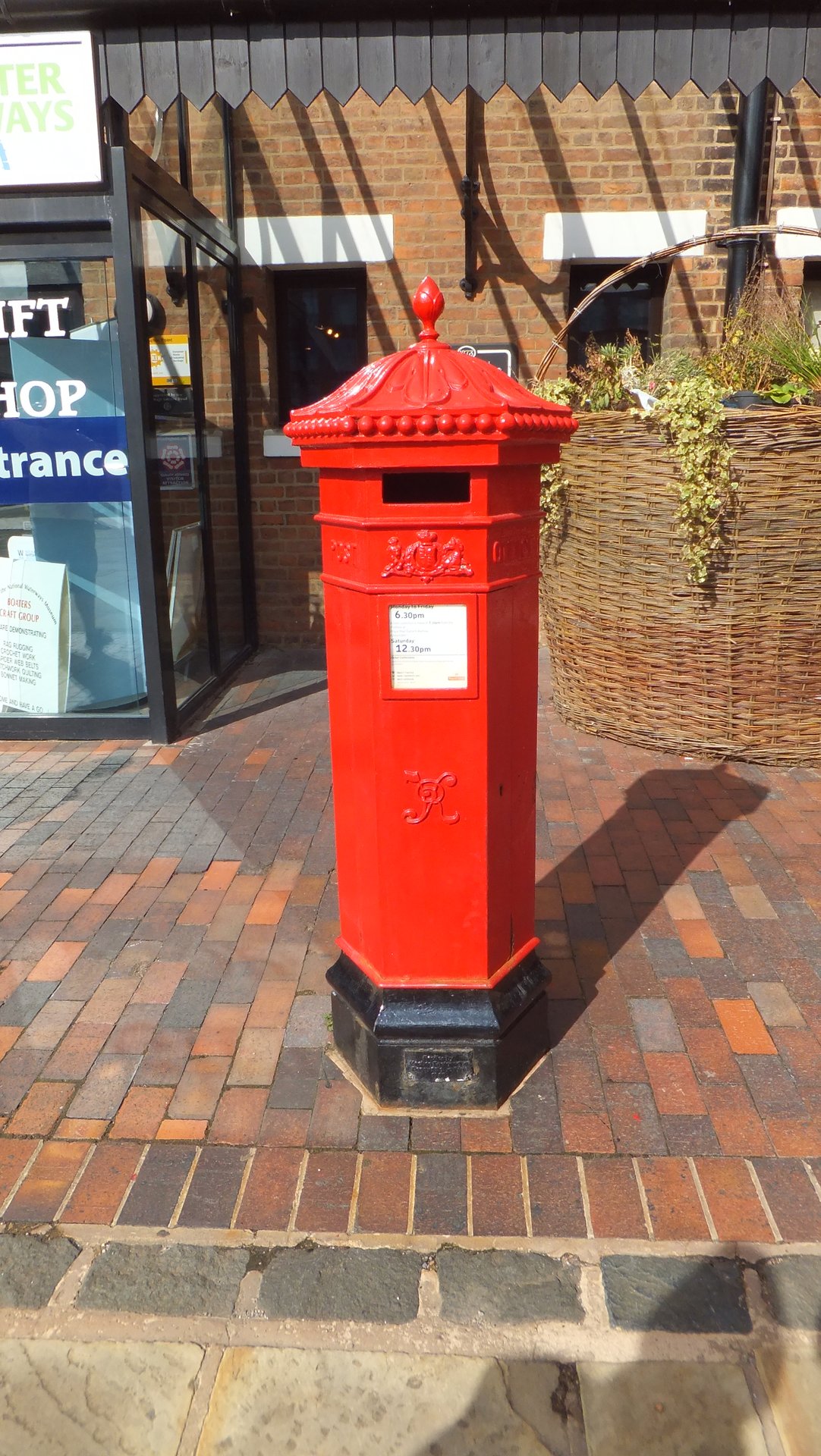 Llanthony Road, photo 4