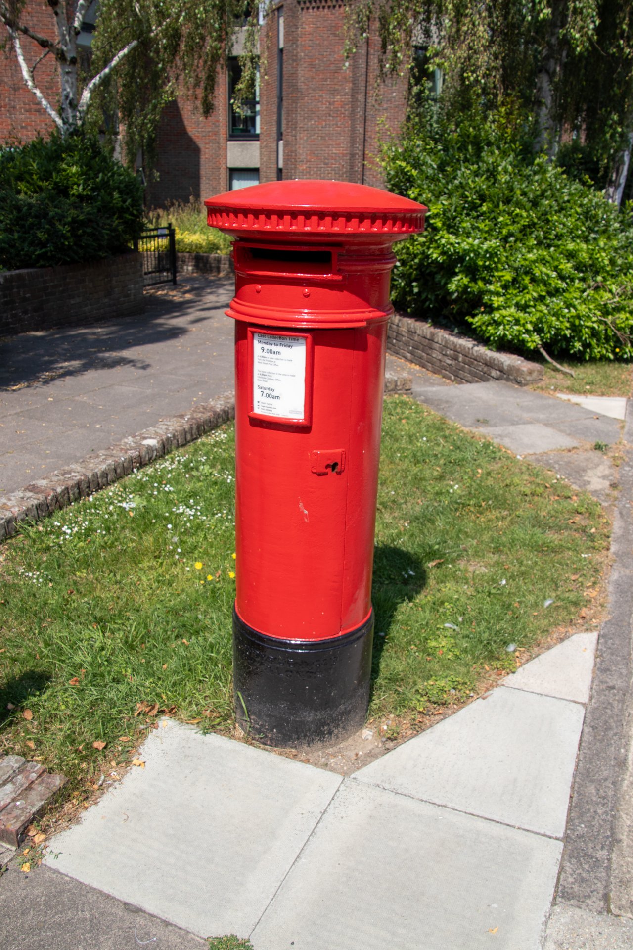 Tower Street, Chichester photo 3