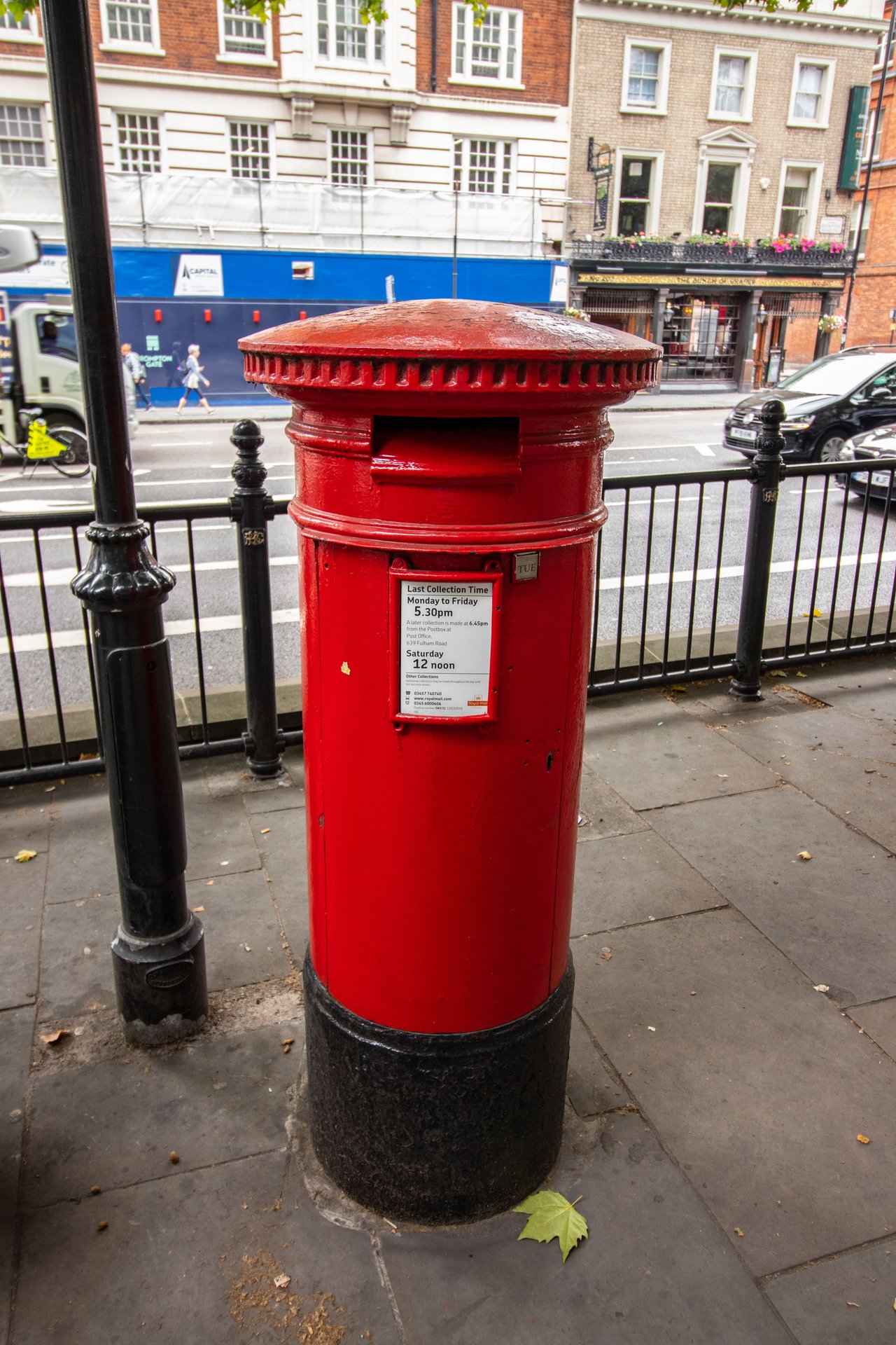 Brompton Road, Greater London photo 4
