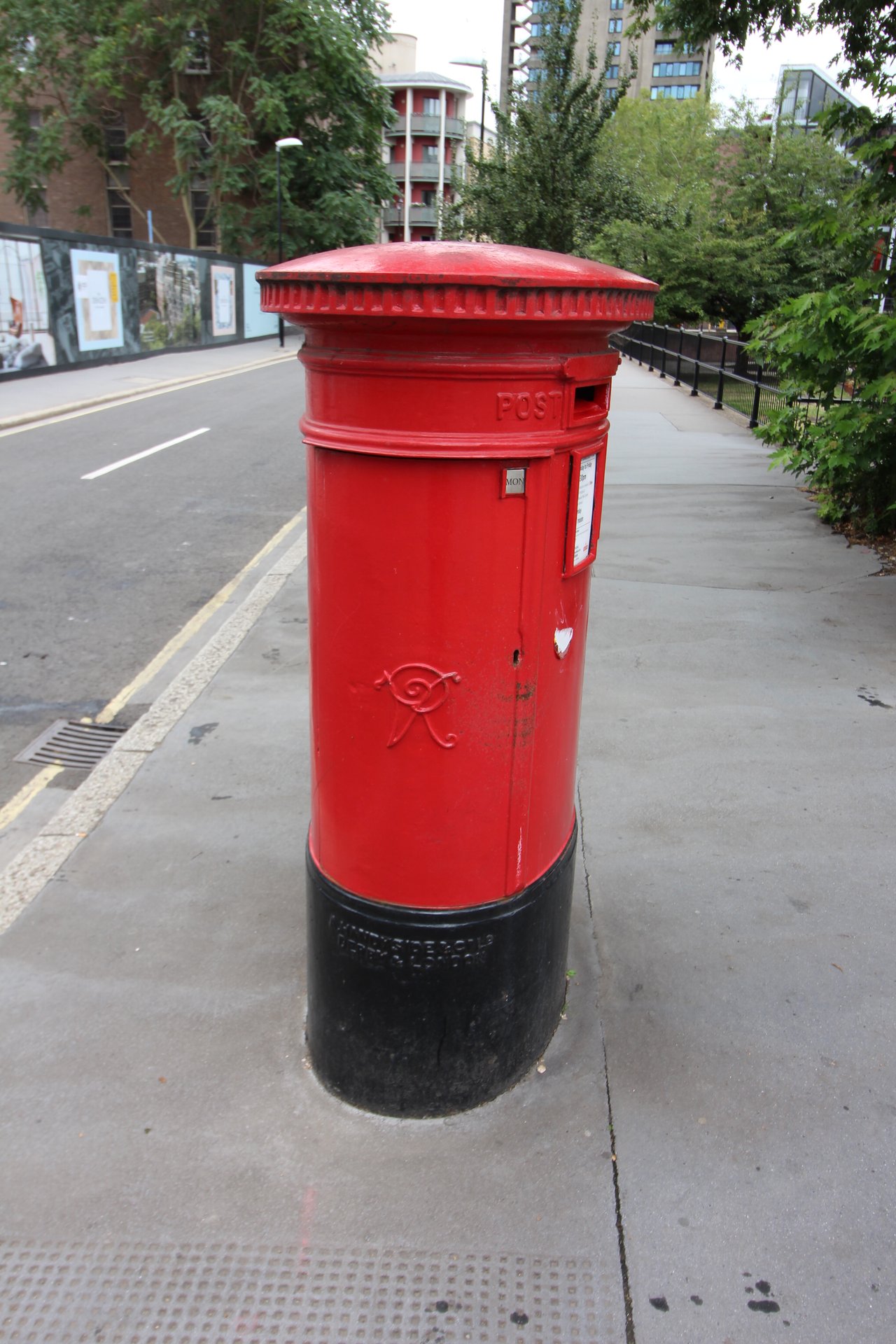 Fann Street, City of London photo 5