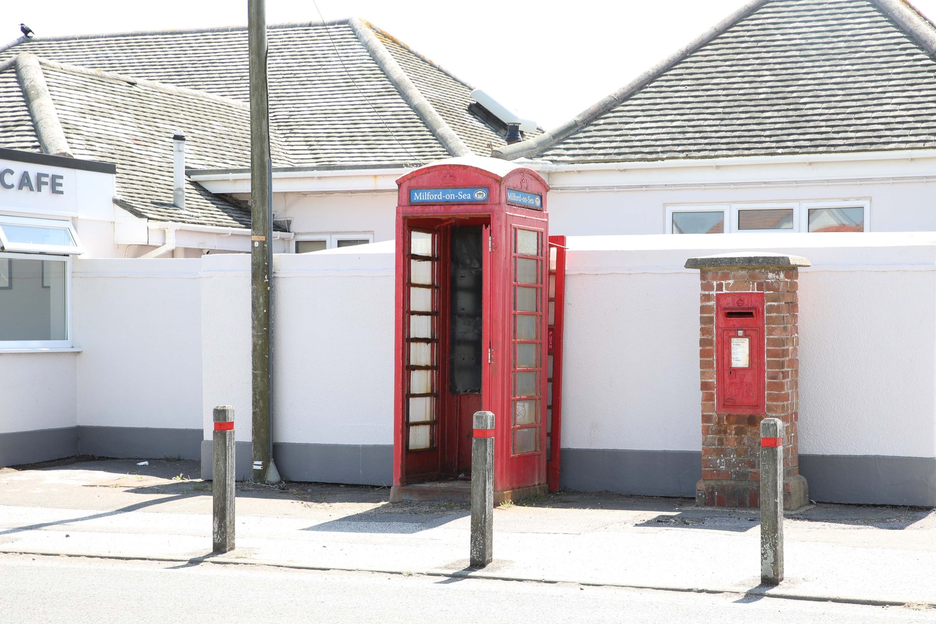Hurst Road, Milford on Sea photo 3
