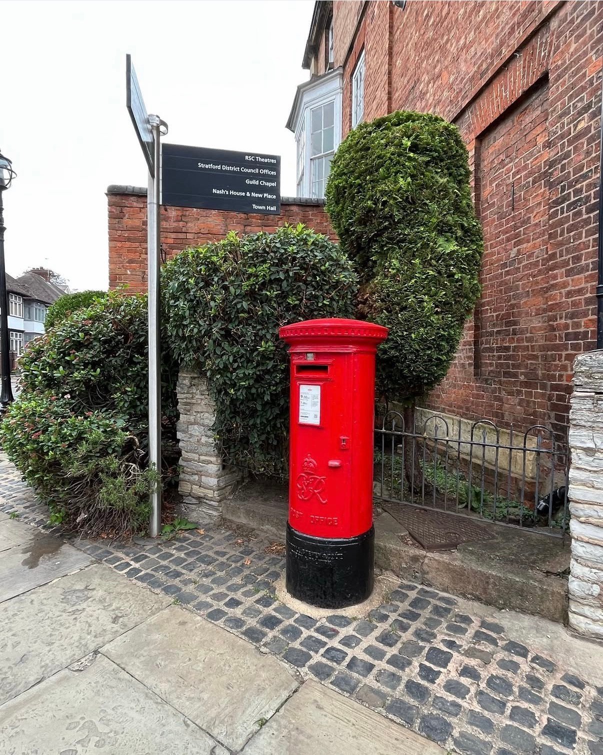 Chestnut Walk, Stratford-upon-Avon, King George VI