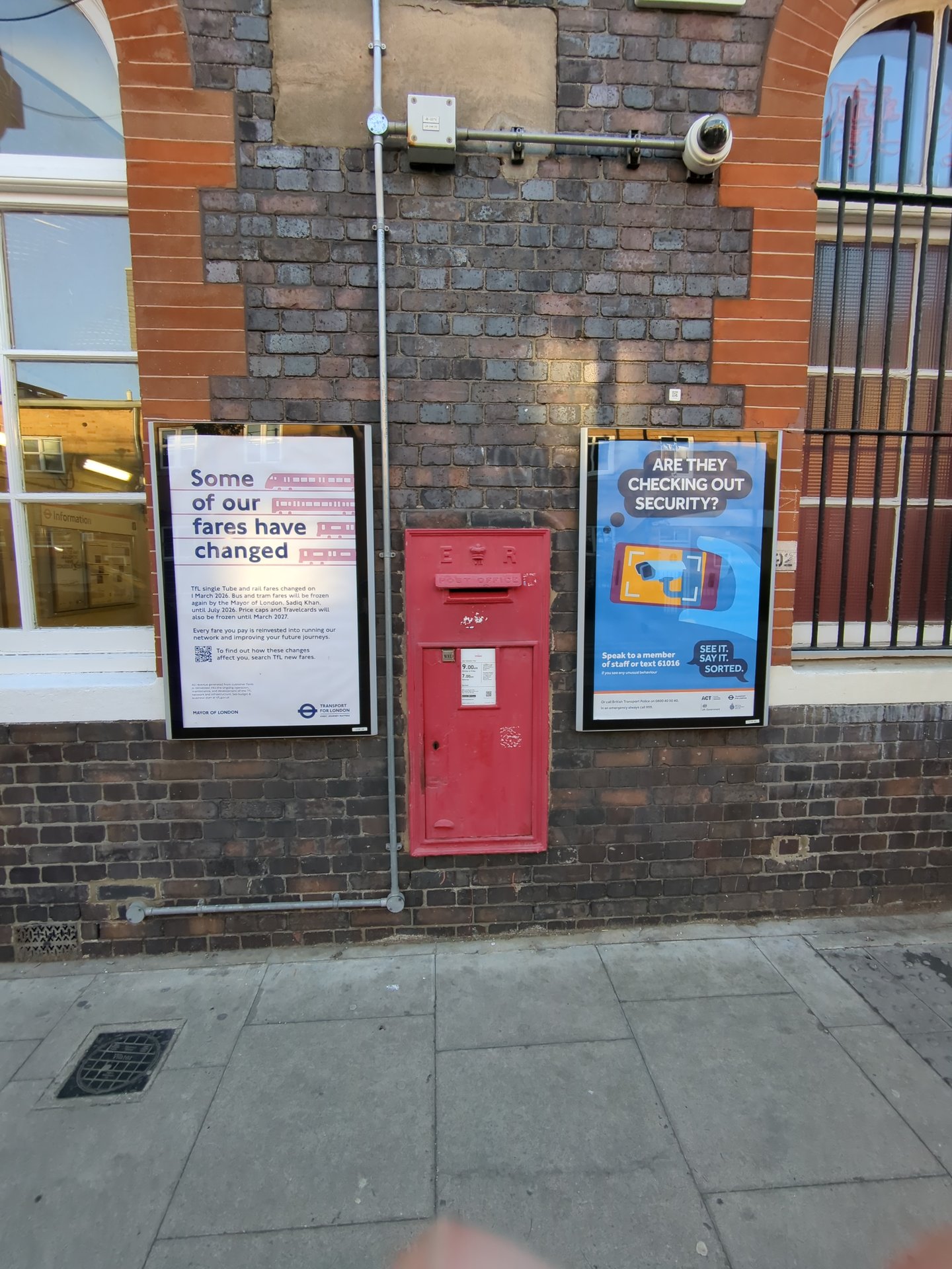 Mentmore Terrace, Hackney photo 2
